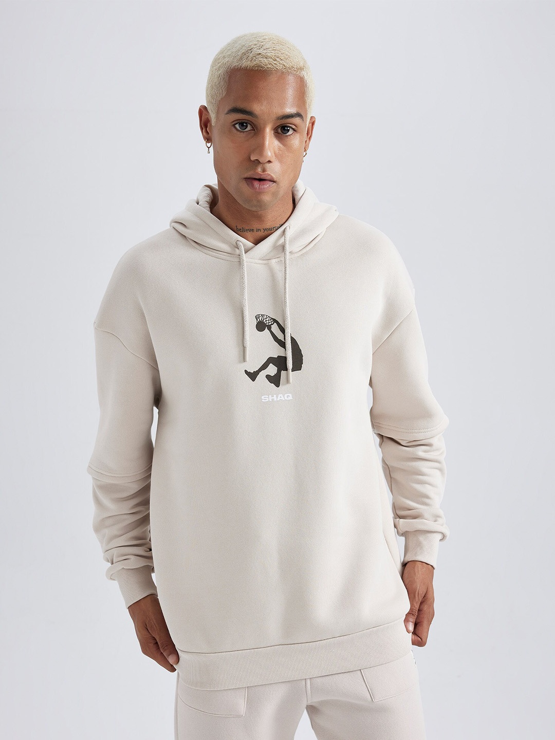 

DeFacto Graphic Printed Hooded Pullover, Beige