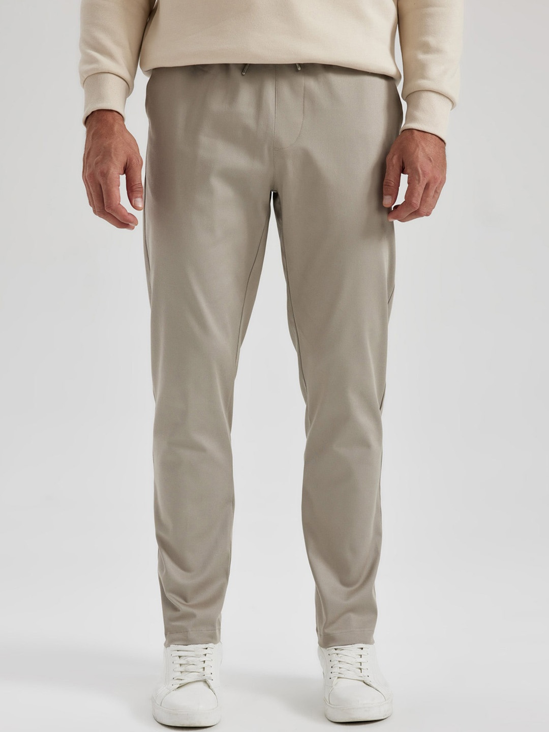 

DeFacto Men Mid-Rise Cotton Trousers, Khaki