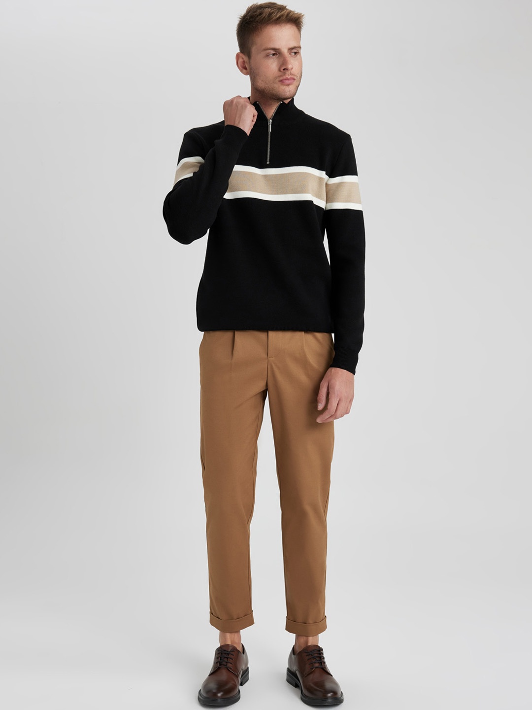 

DeFacto Men Cotton Chinos Trousers, Brown