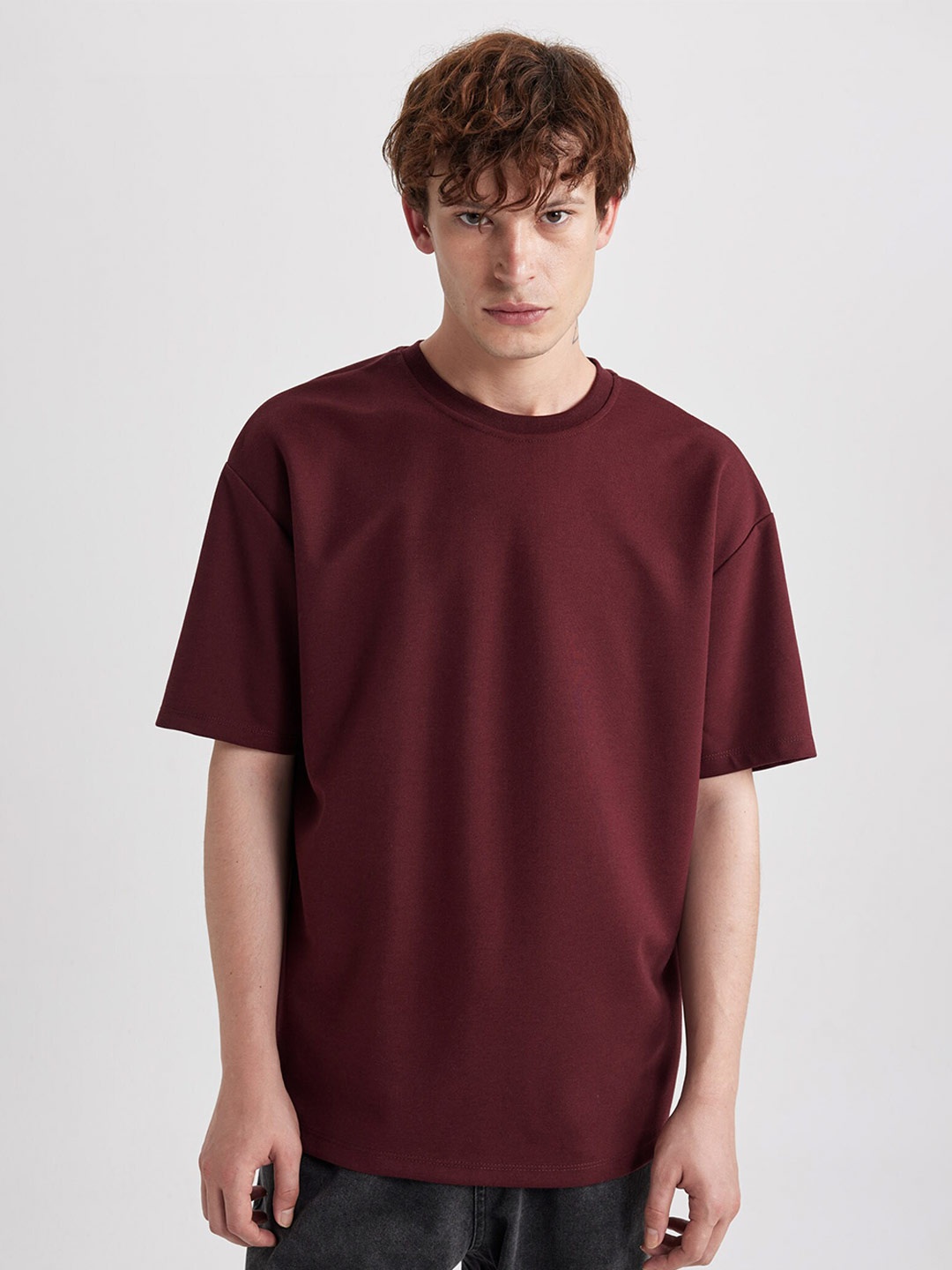 

DeFacto Drop-Shoulder Sleeves T-shirt, Maroon