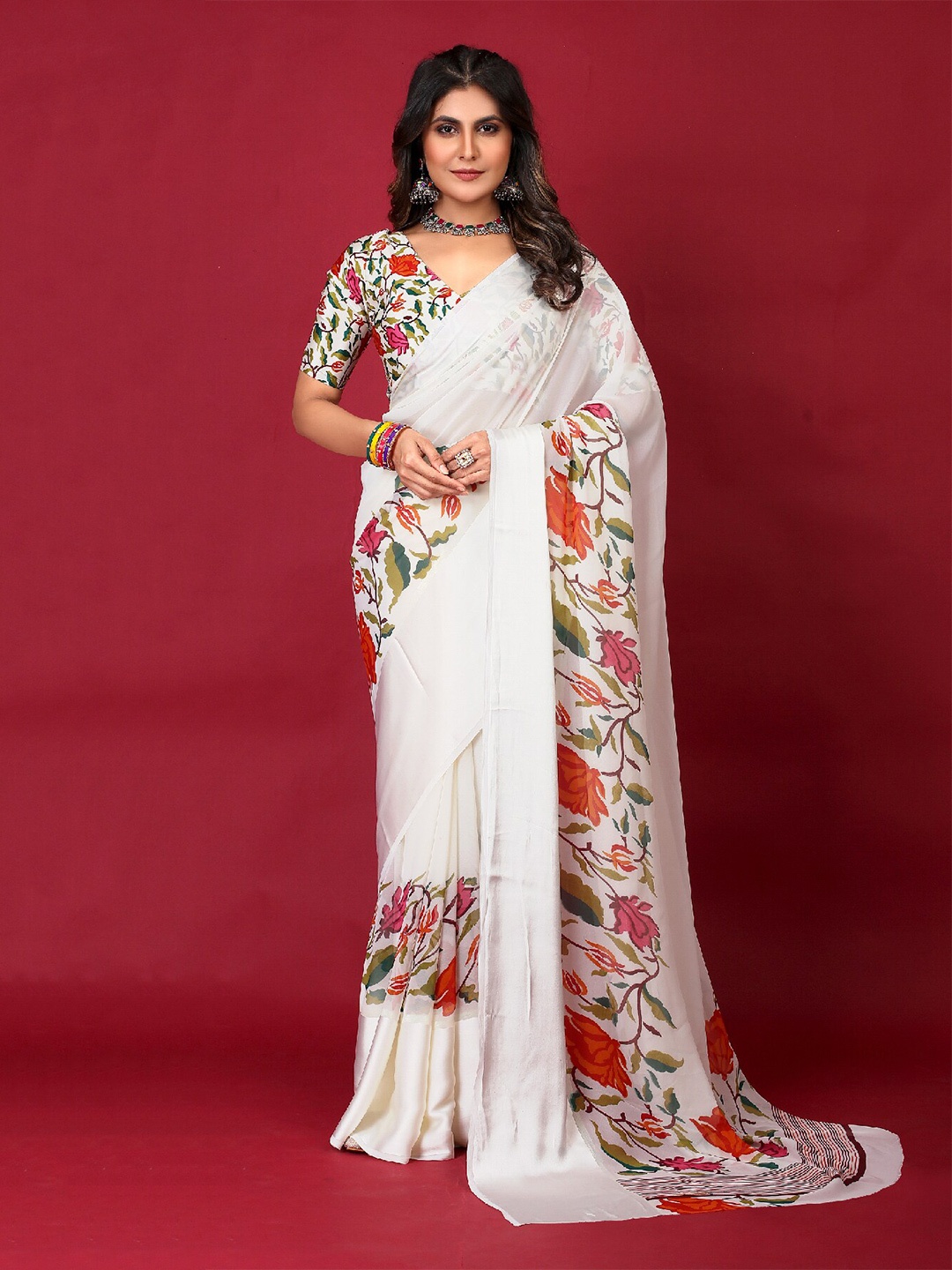 

Mitera Floral Printed Saree, White