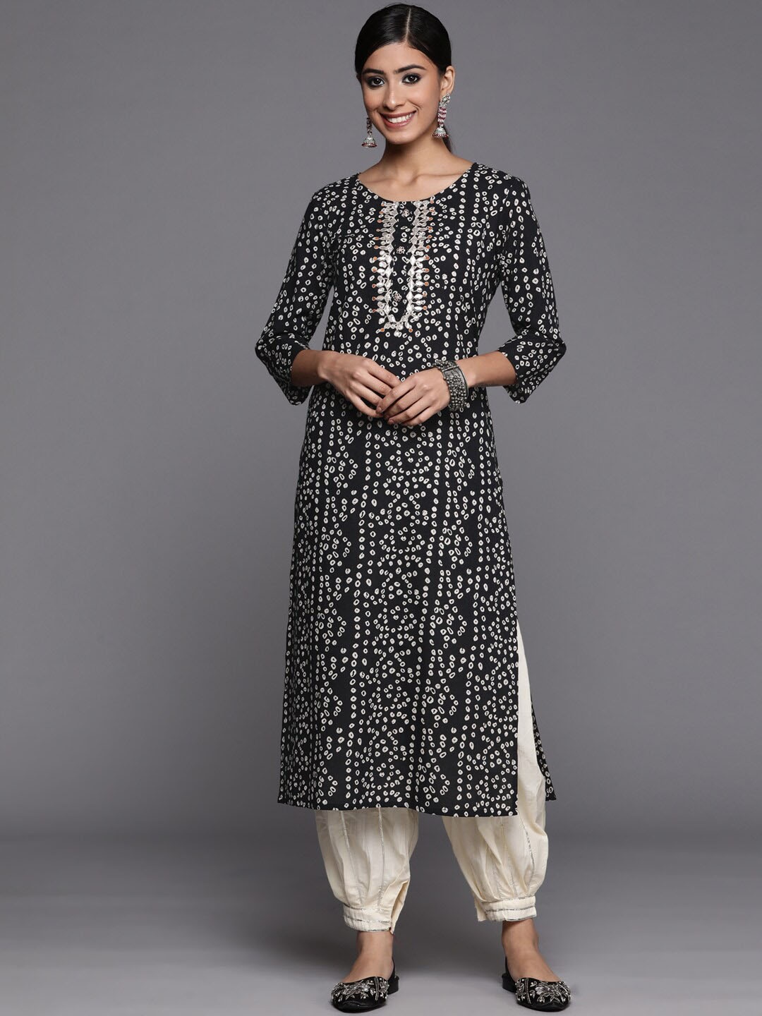

KALINI Bandhani Printed Straight Kurta, Black