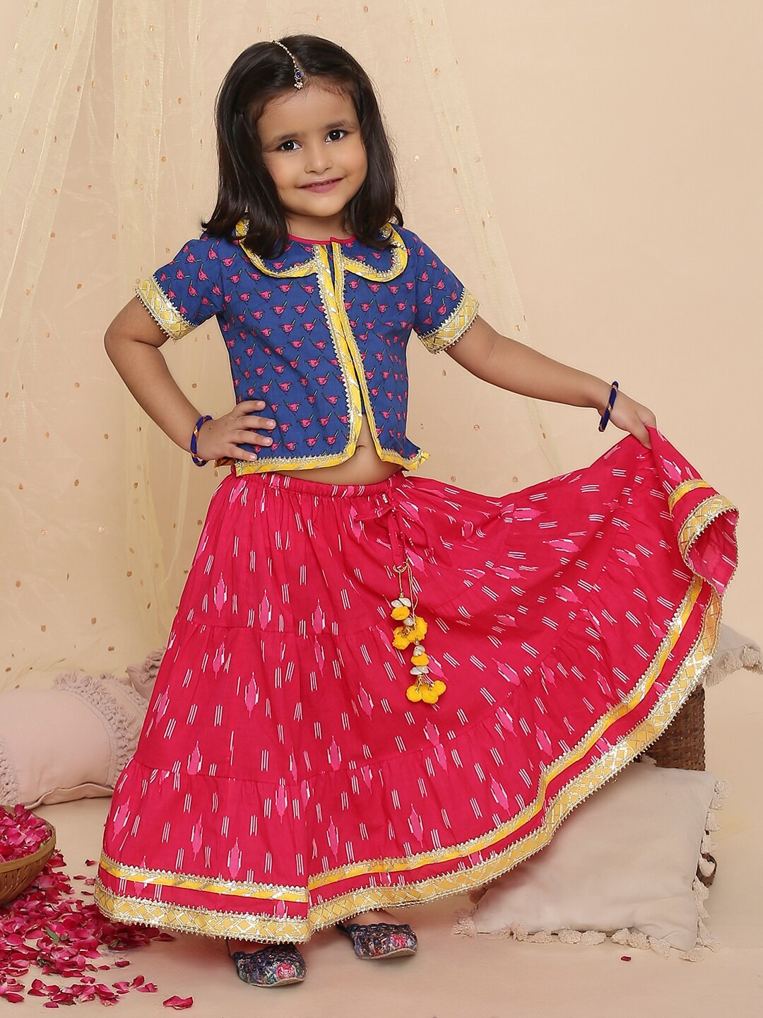 

KID1 Girls Ethnic Motif Printed Cotton Ready to Wear Lehenga & Blouse, Blue