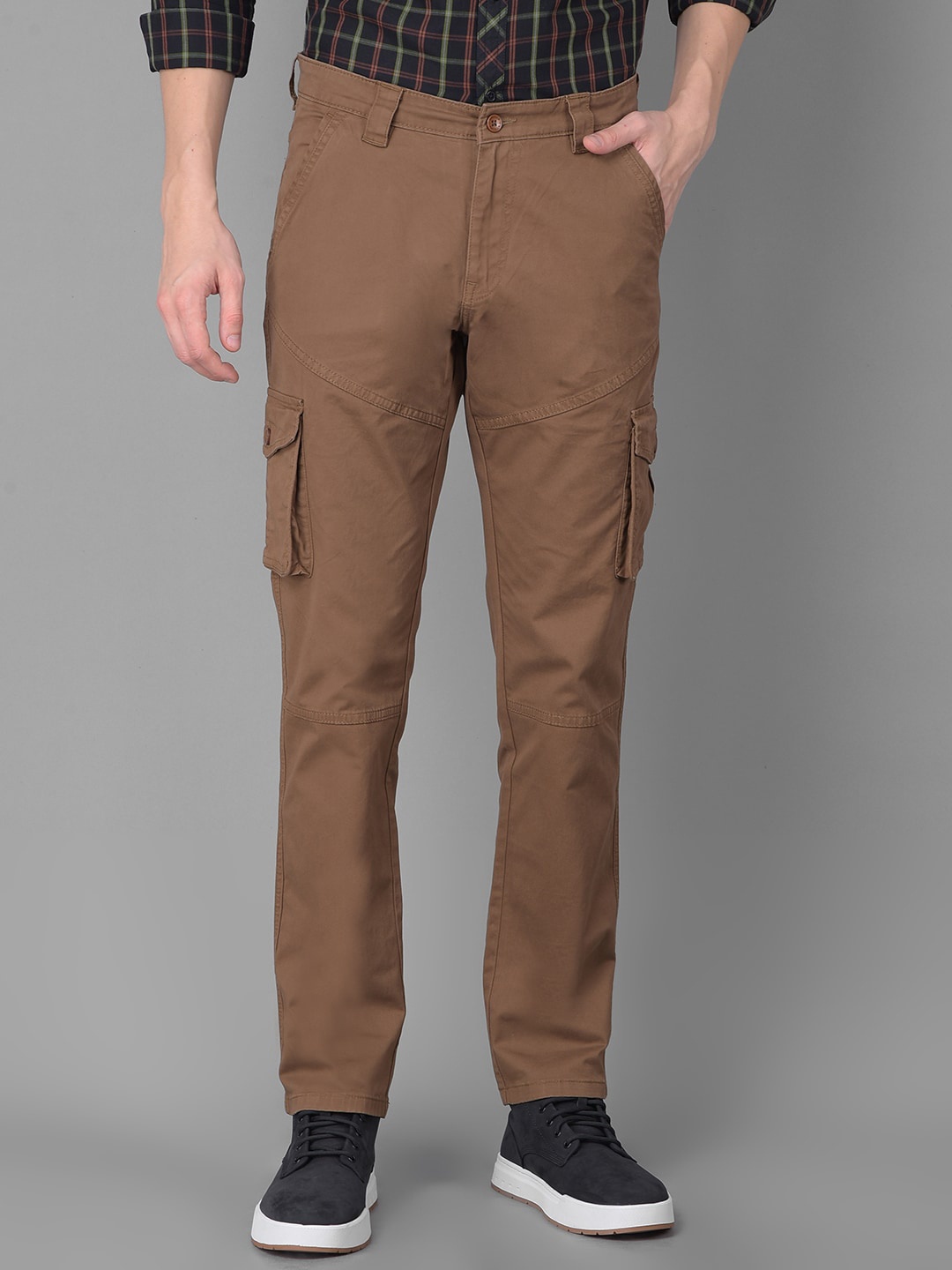 

American Archer Men Smart Slim Fit Wrinkle Free Cotton Cargos Trousers, Brown