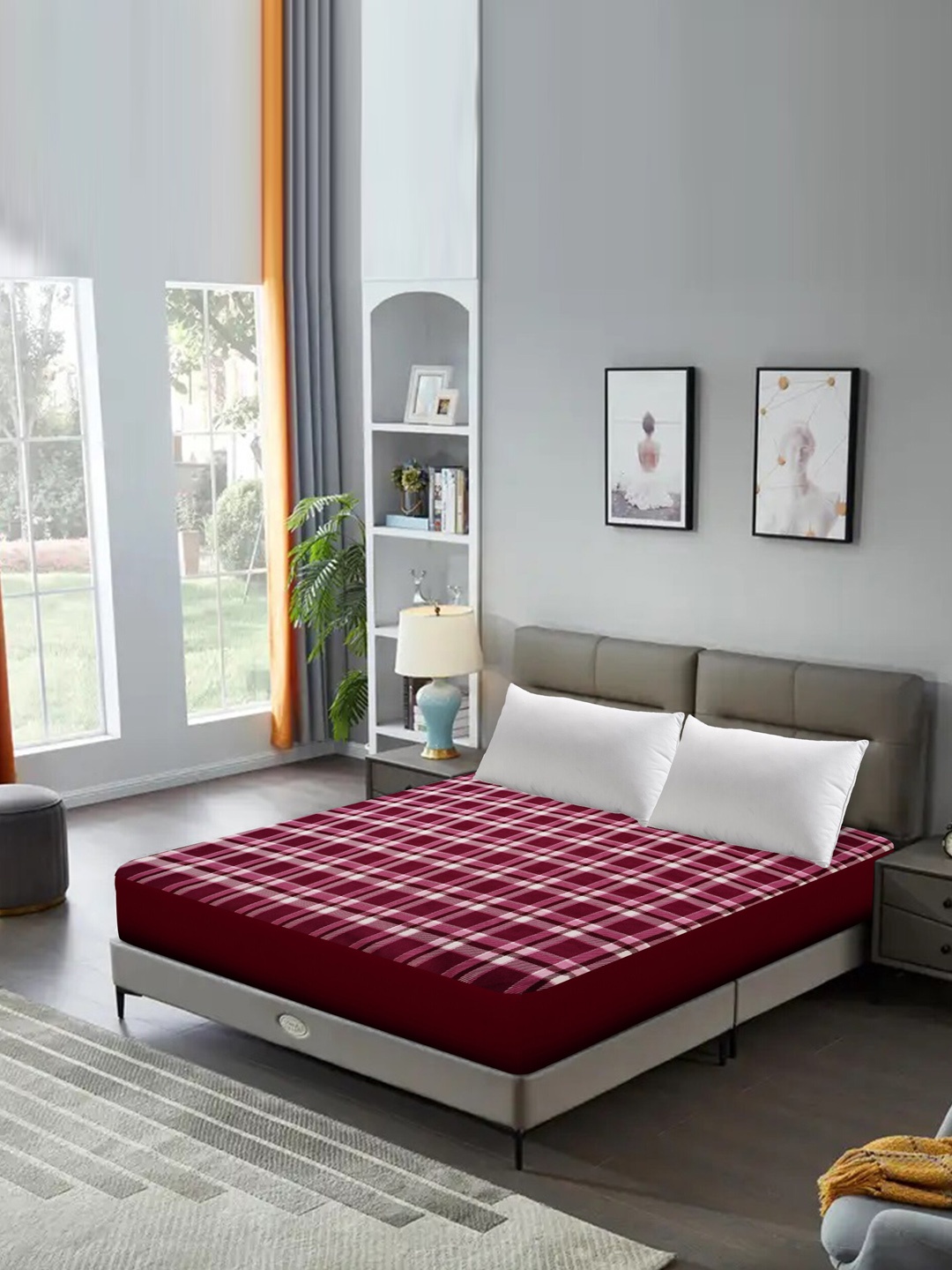 

DREAM CARE Maroon & White Checked Queen Size Bed Mattress Protector