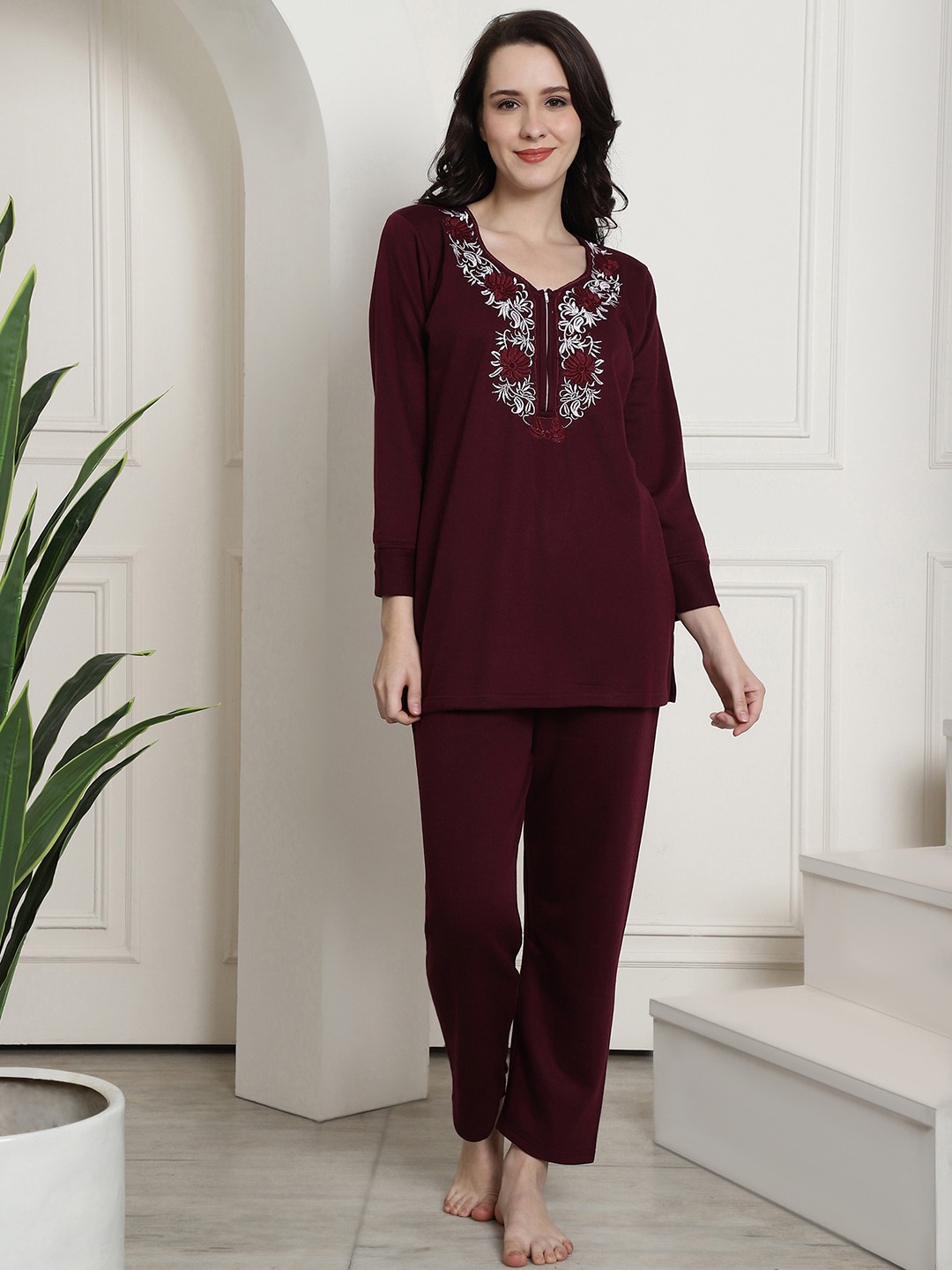 

Secret Wish Floral Embroidered Kurti & Lounge Pants, Maroon