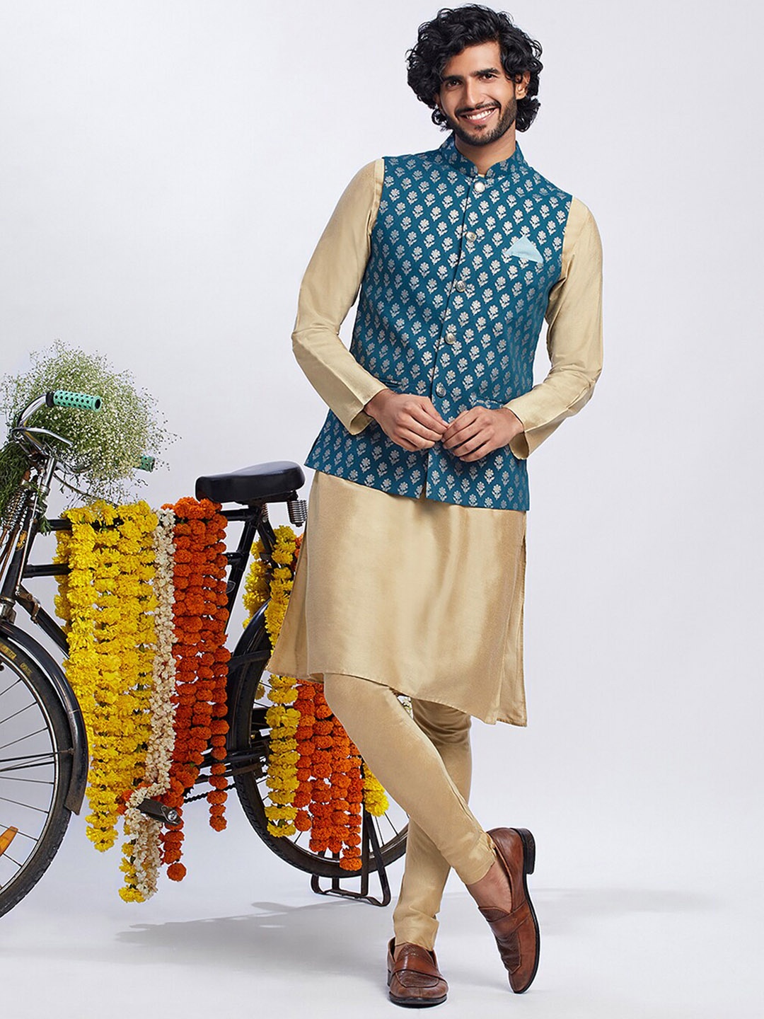 

KISAH Pure Cotton Kurta with Churidar & Jacket, Beige