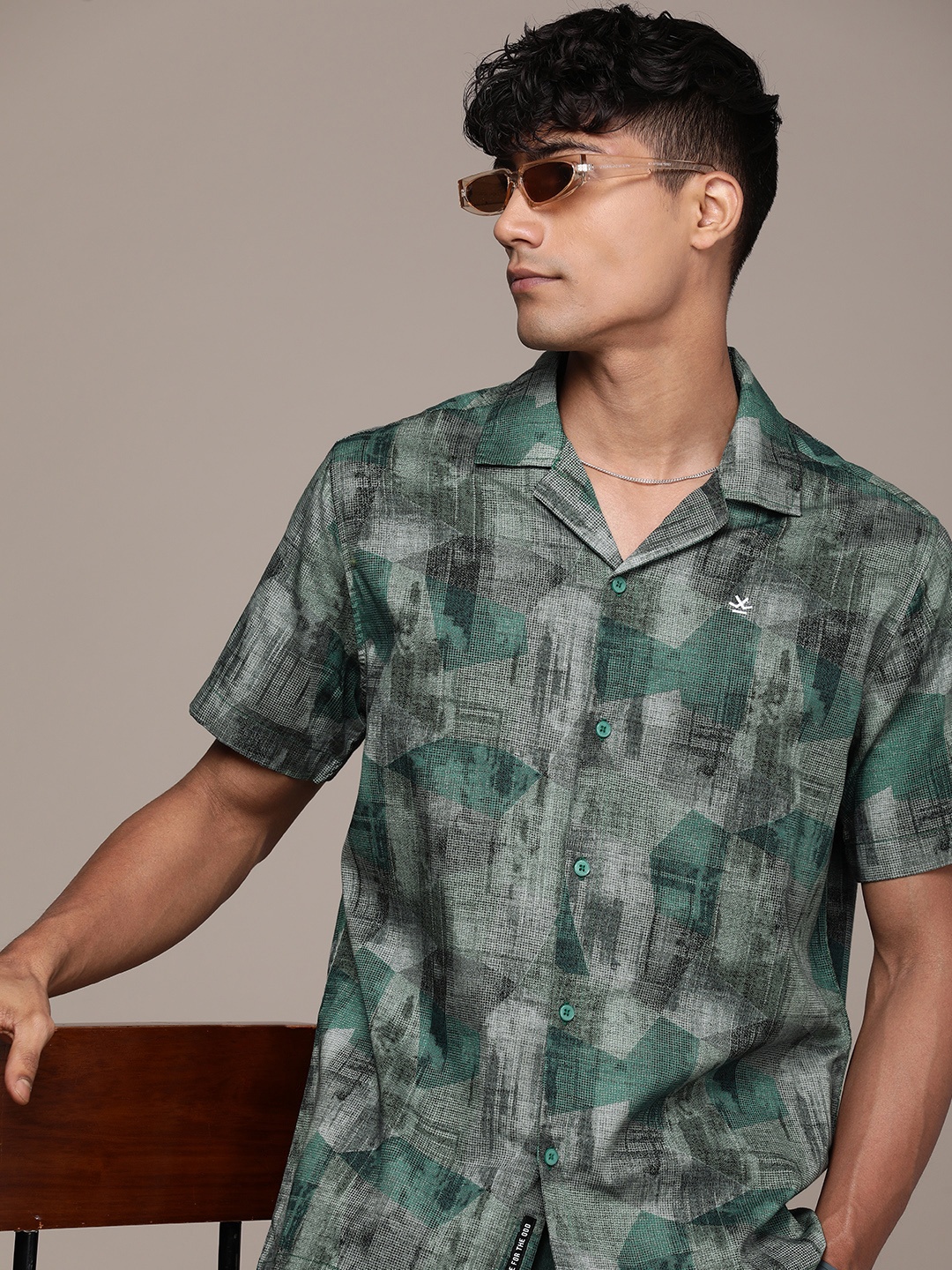 

WROGN Cuban Collar Pure Cotton Opaque Printed Cuban Collar Shirt, Grey