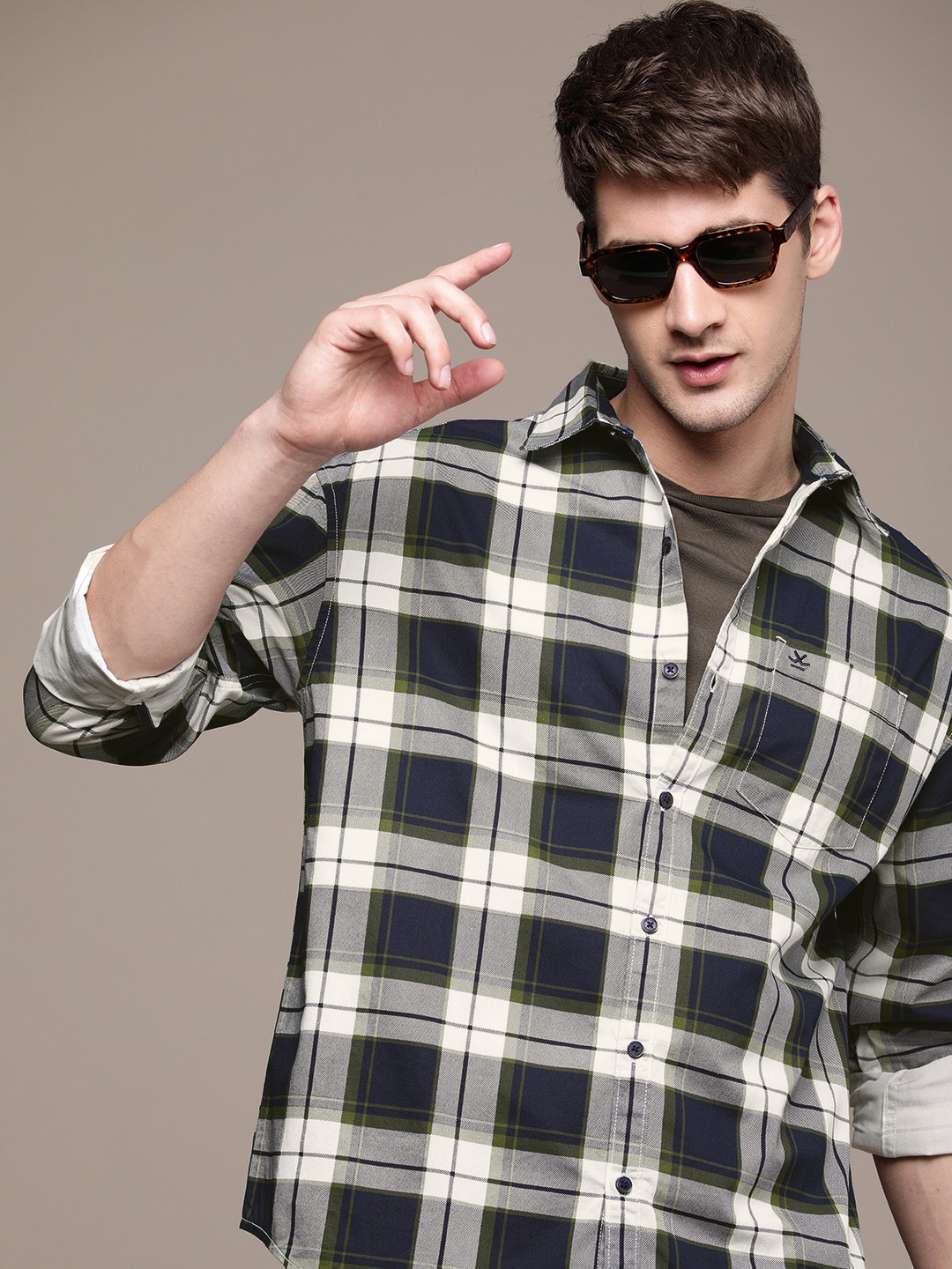 

WROGN Men Pure Cotton Classic Boxy Tartan Checks Casual Shirt, Navy blue