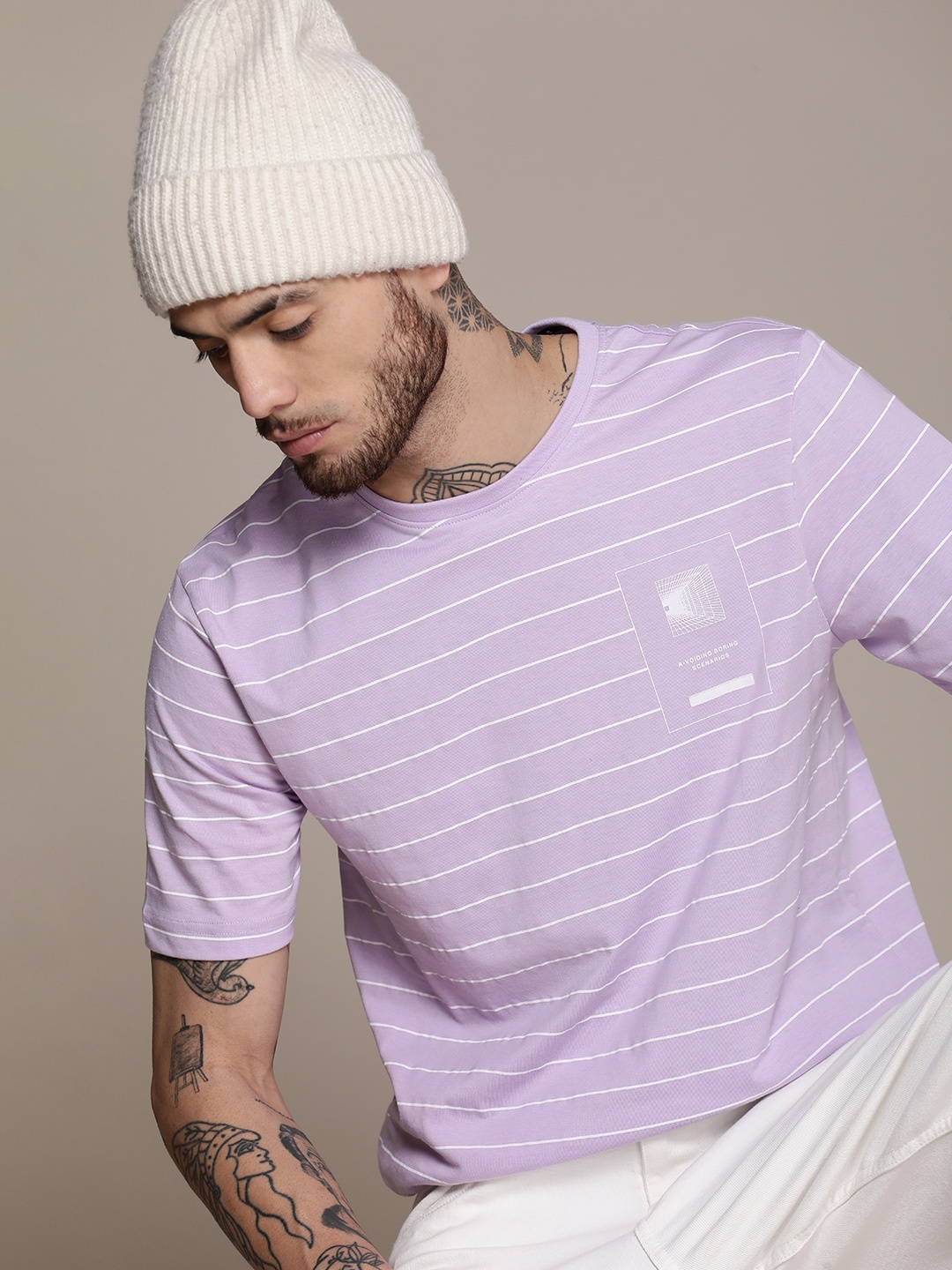 

WROGN Round Neck Regular Fit Striped T-shirt, Lavender