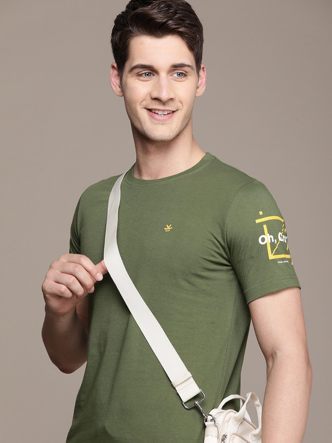 

WROGN Men Slim Fit T-shirt, Olive