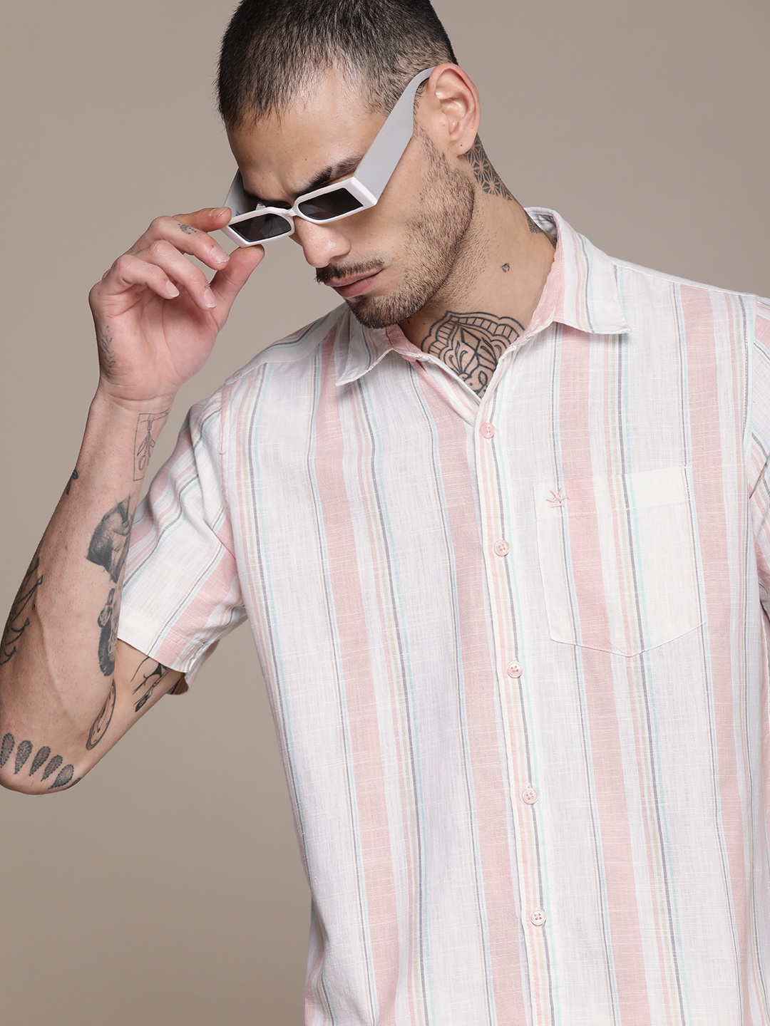 

WROGN Pure Cotton Slim Fit Opaque Striped Casual Shirt, Pink