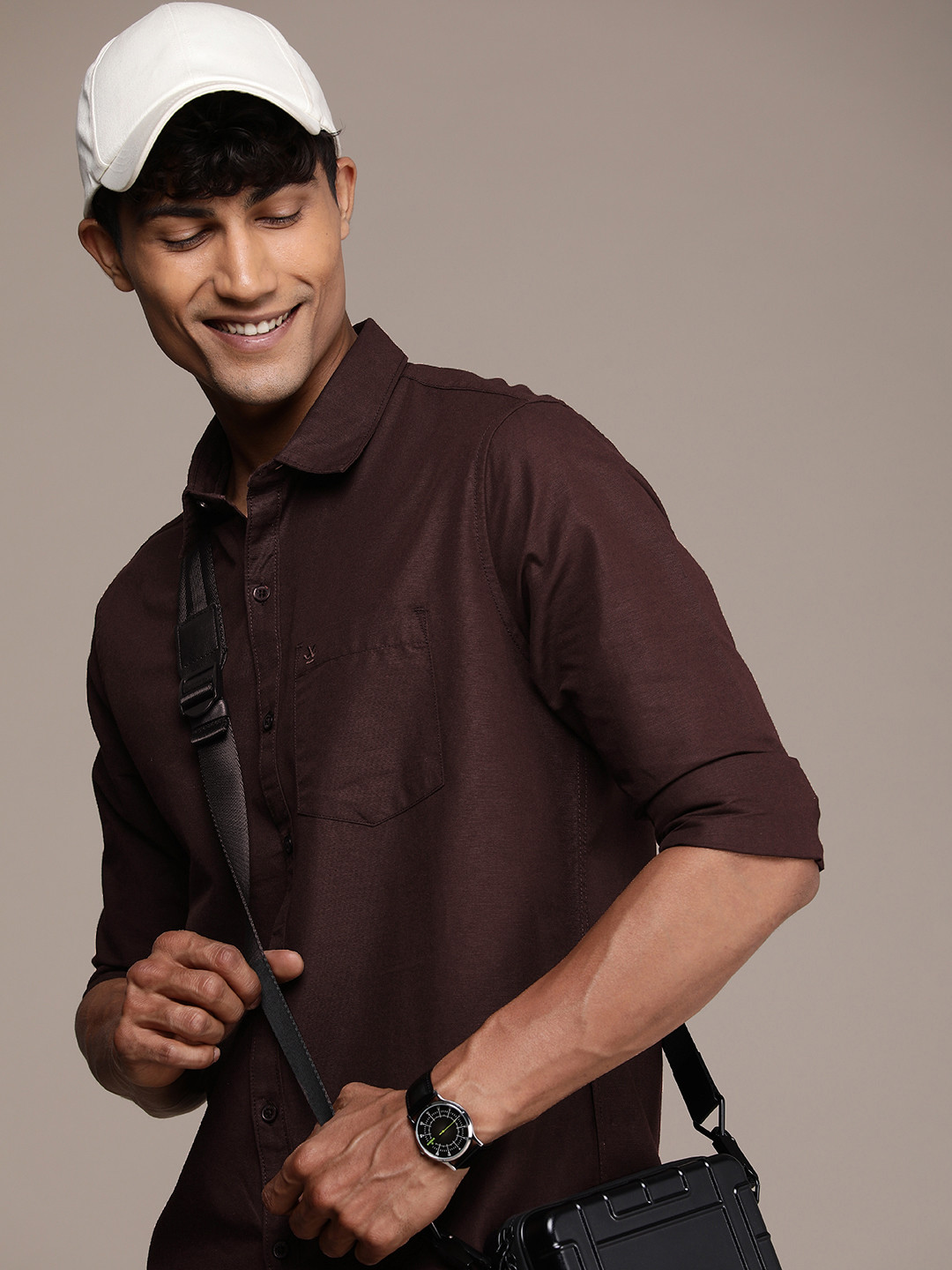 

WROGN Men Pure Cotton Slim Fit Casual Shirt, Brown