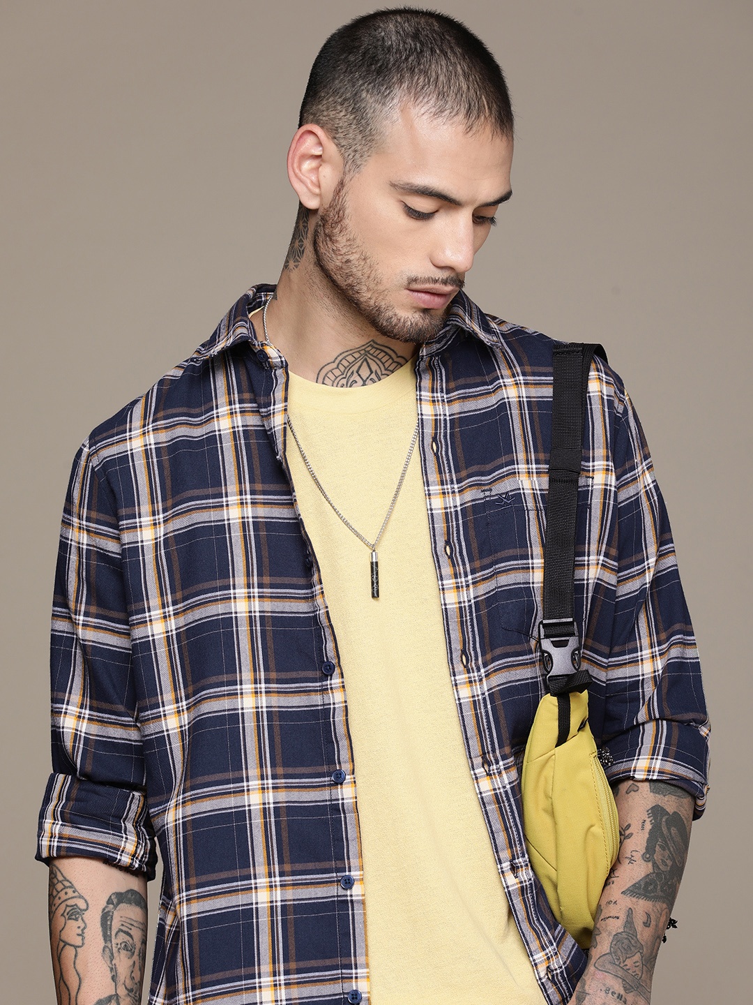 

WROGN Men Pure Cotton Tartan Checks Casual Shirt, Navy blue