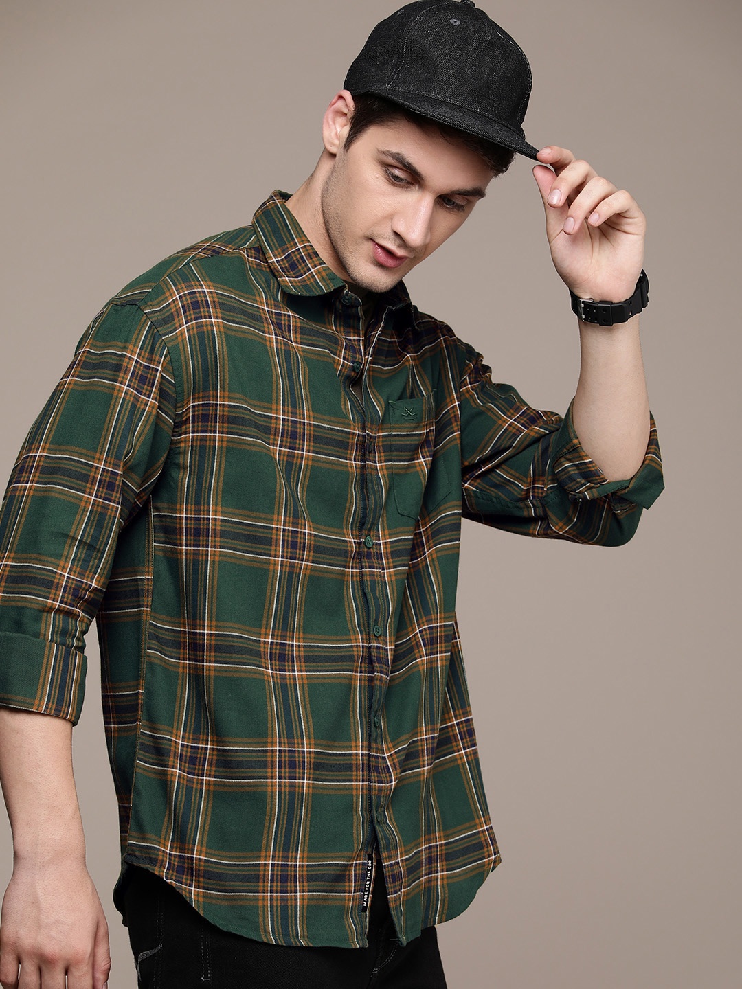 

WROGN Men Pure Cotton Boxy Tartan Checks Casual Shirt, Green