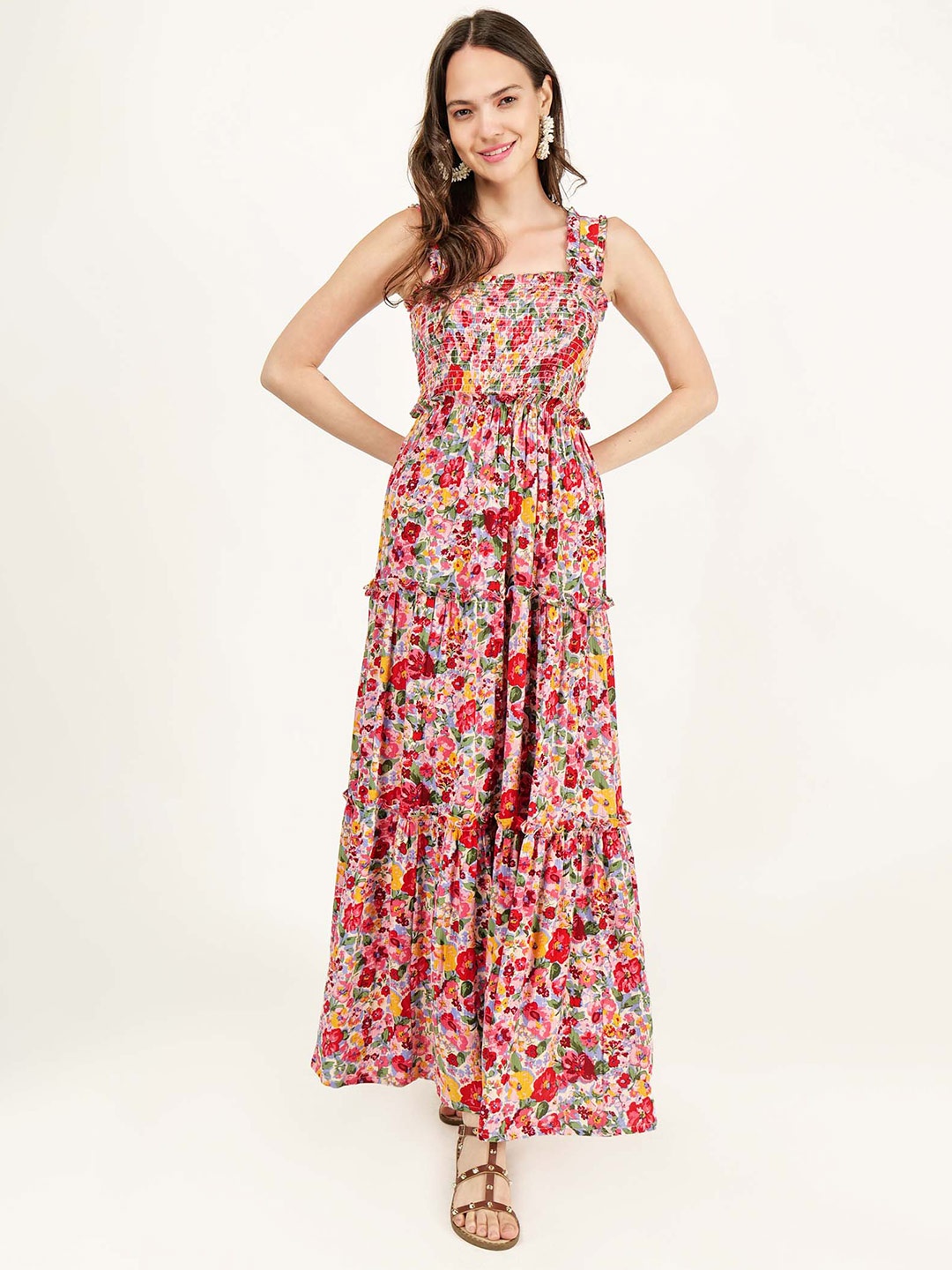 

DRIRO Floral Printed Smocked Detailed Tiered Maxi Dress, Red