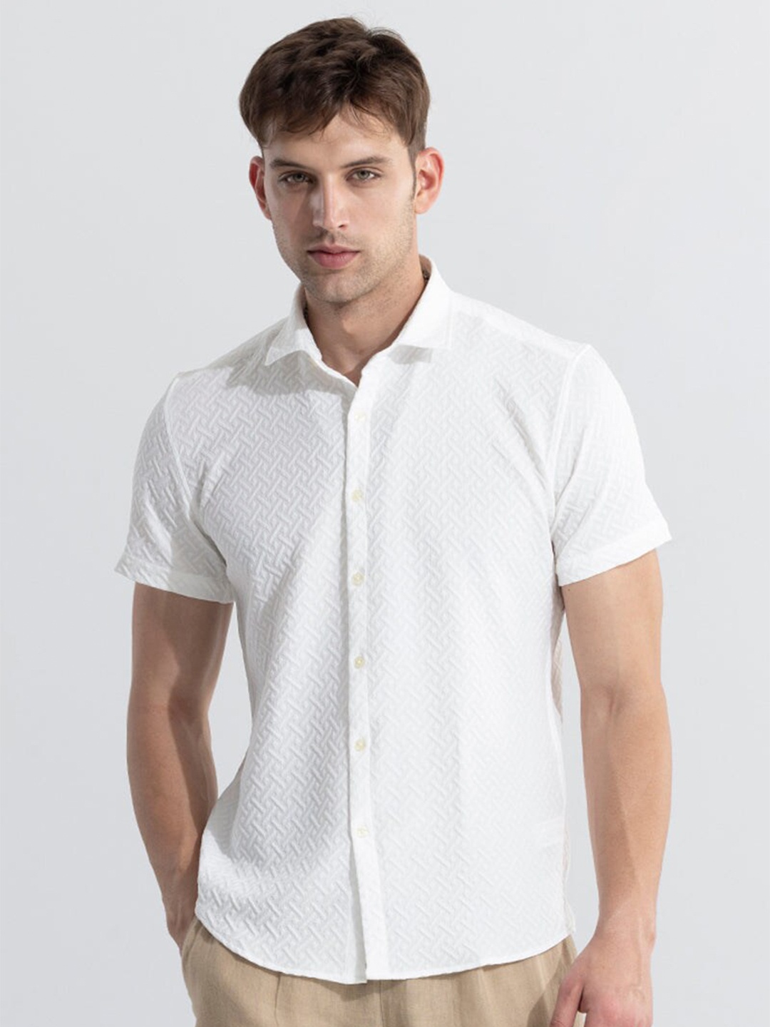 

Snitch Classic Slim Fit Self Designed Casual Shirt, White