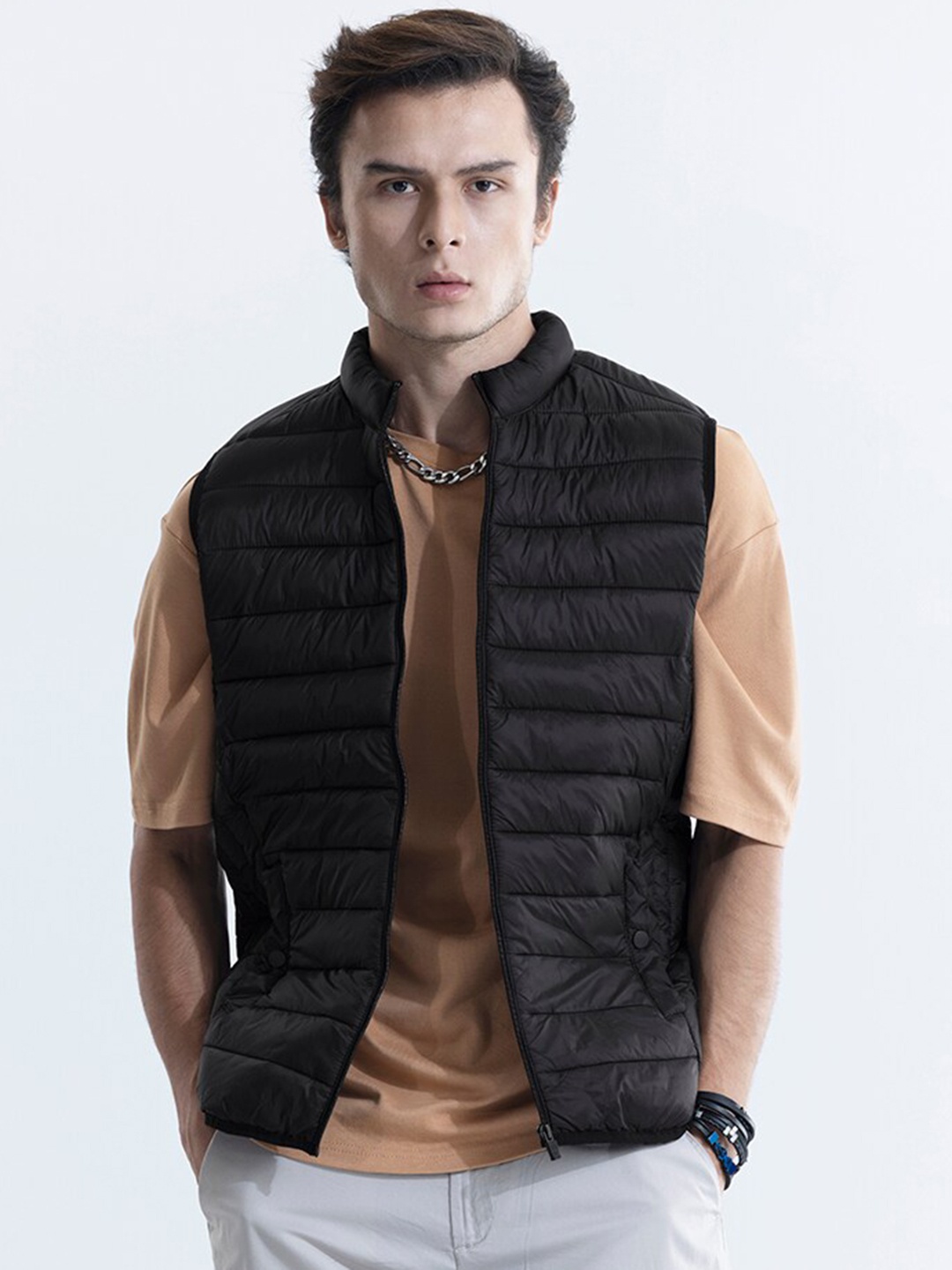 

Snitch Black Mock Collar Sleeveless Lightweight Crop Puffer Jacket