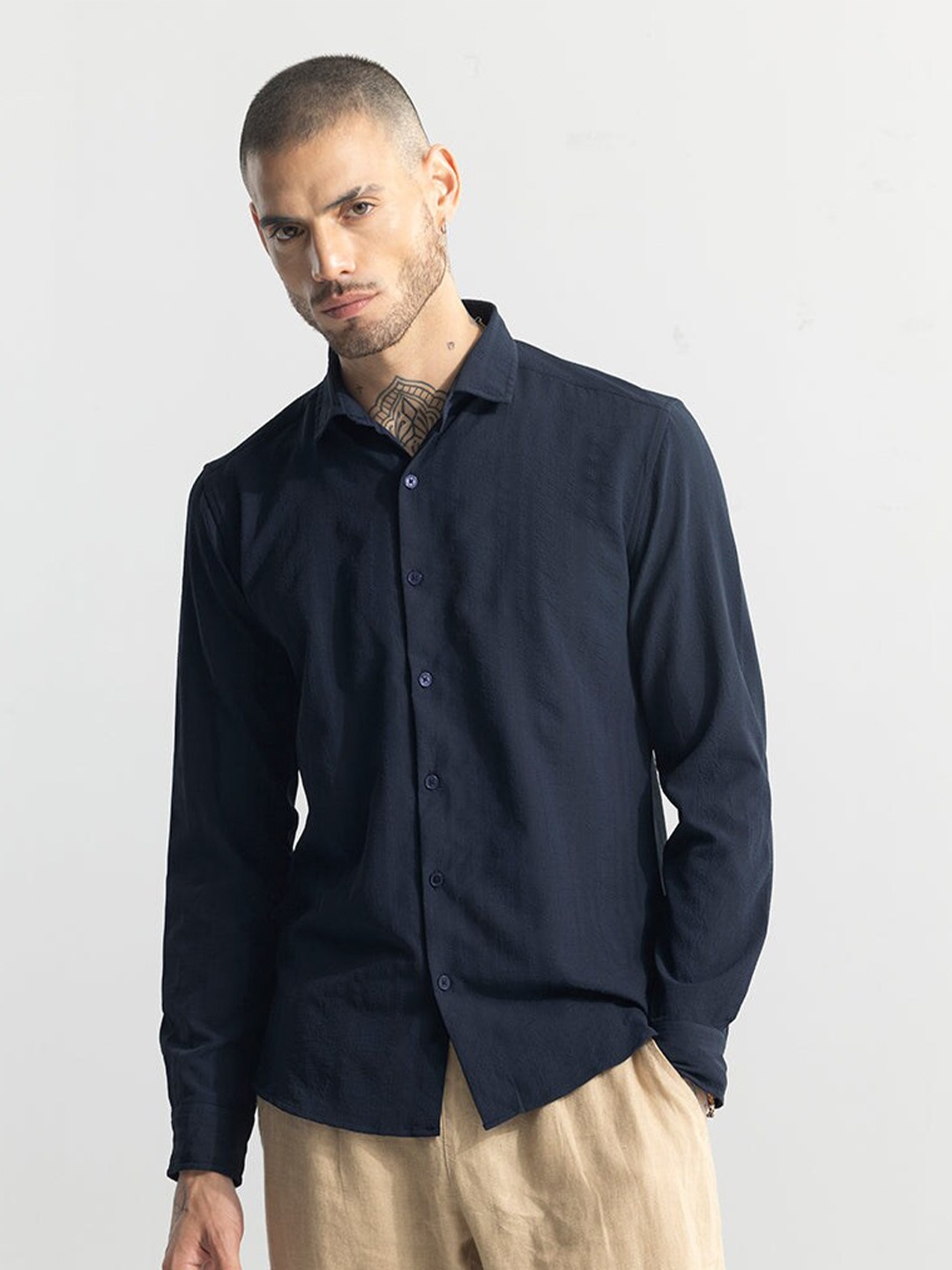

Snitch Navy Blue Classic Slim Fit Opaque Self Striped Casual Shirt