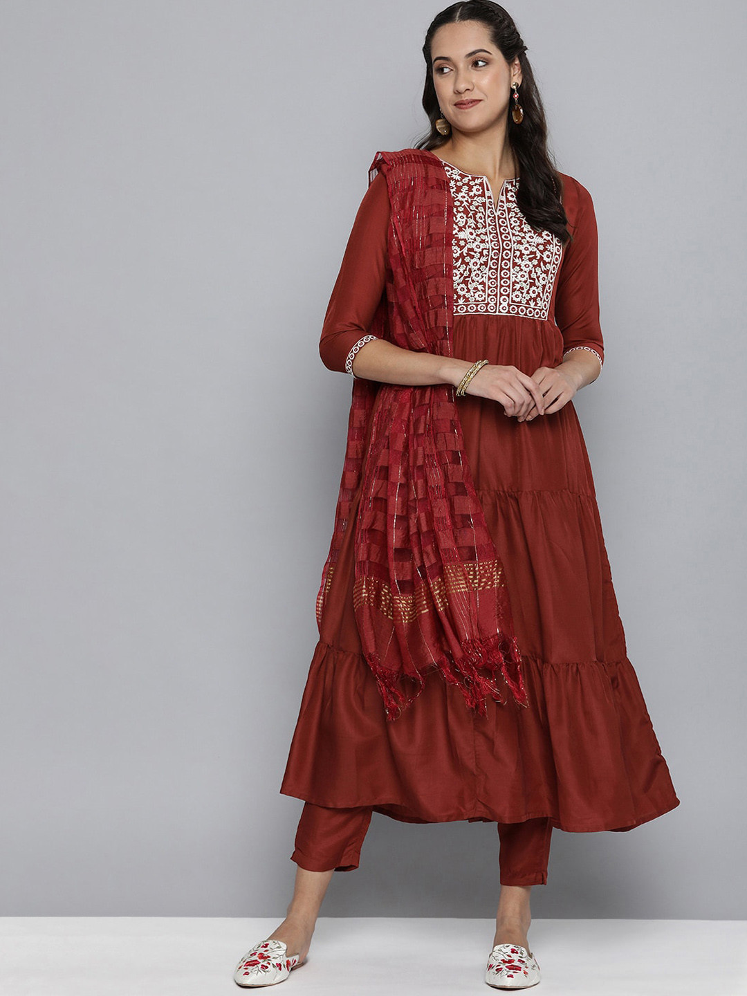 

KALINI Ethnic Motifs Embroidered Yoke Design Tiered Kurta with Trousers & Dupatta, Maroon