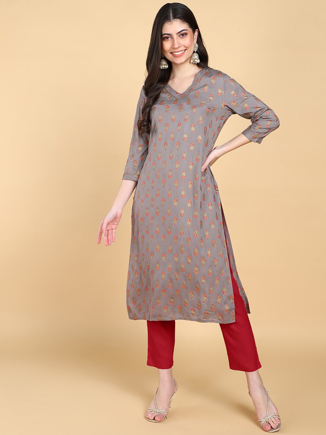 

KALINI Floral Printed V-Neck Straight Kurta With Trousers, Grey