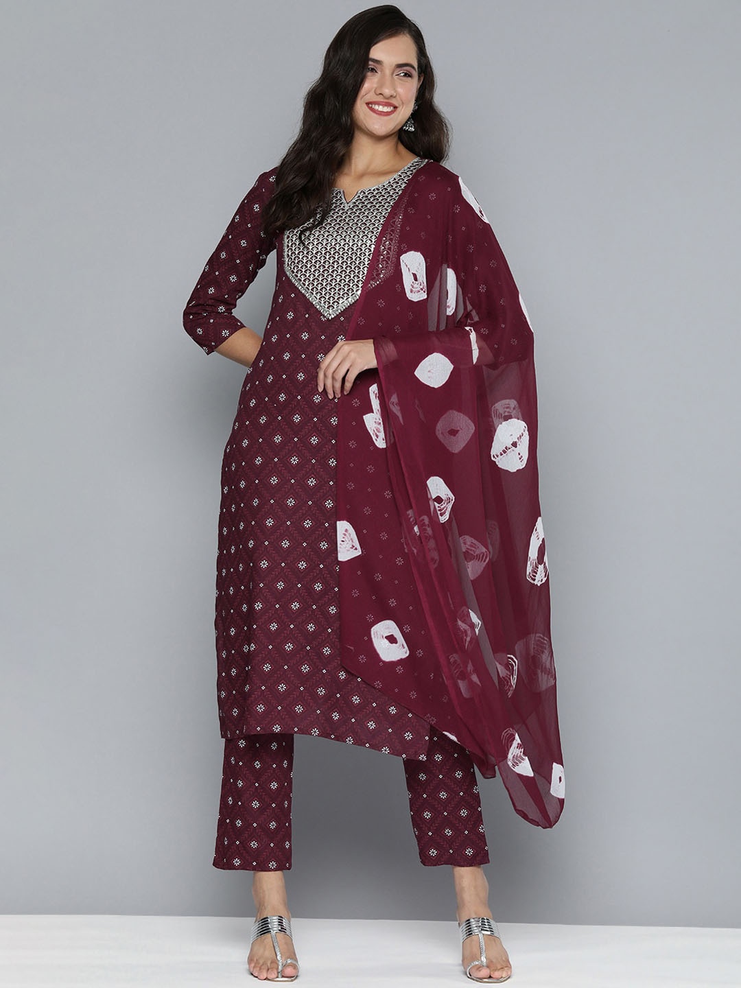 

KALINI Ethnic Motifs Embroidered Regular Sequinned Kurta & Trousers With Dupatta, Maroon