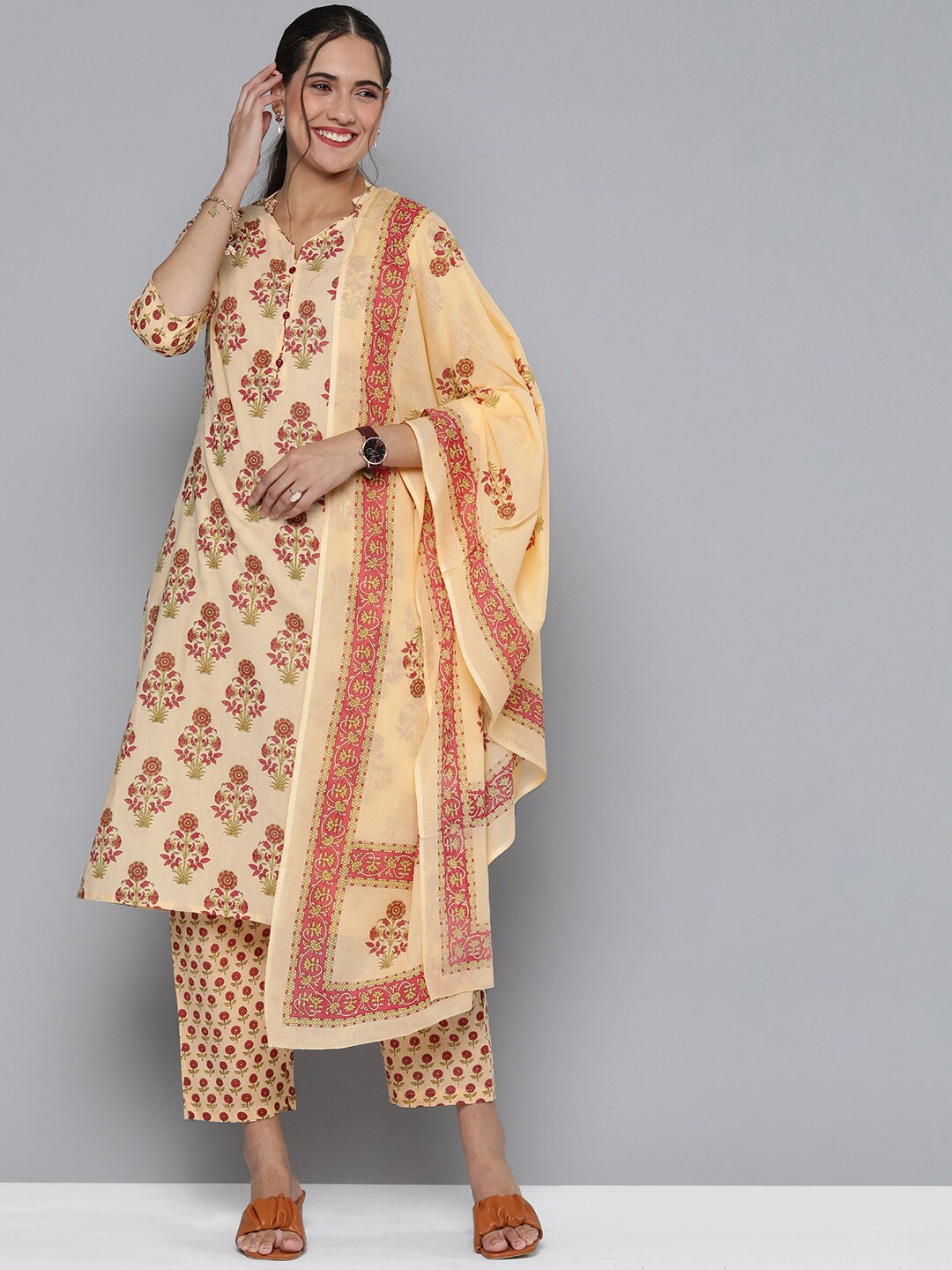 

KALINI Ethnic Motifs Printed Regular Pure Cotton Kurta & Trousers With Dupatta, Cream