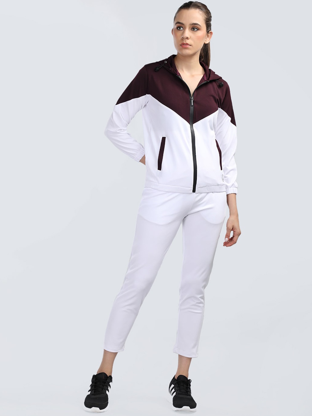 

CHKOKKO Colourblocked Hooded Sports Tracksuit, Maroon