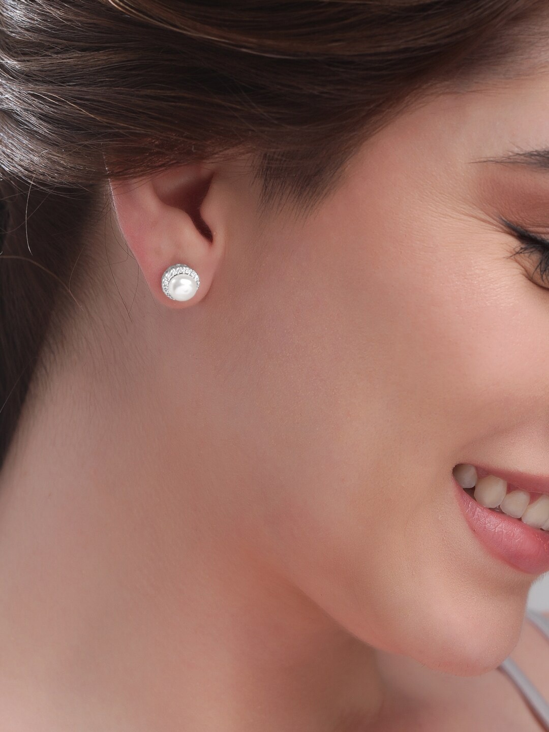 

Rubans Silver Silver Plated Studs Earrings