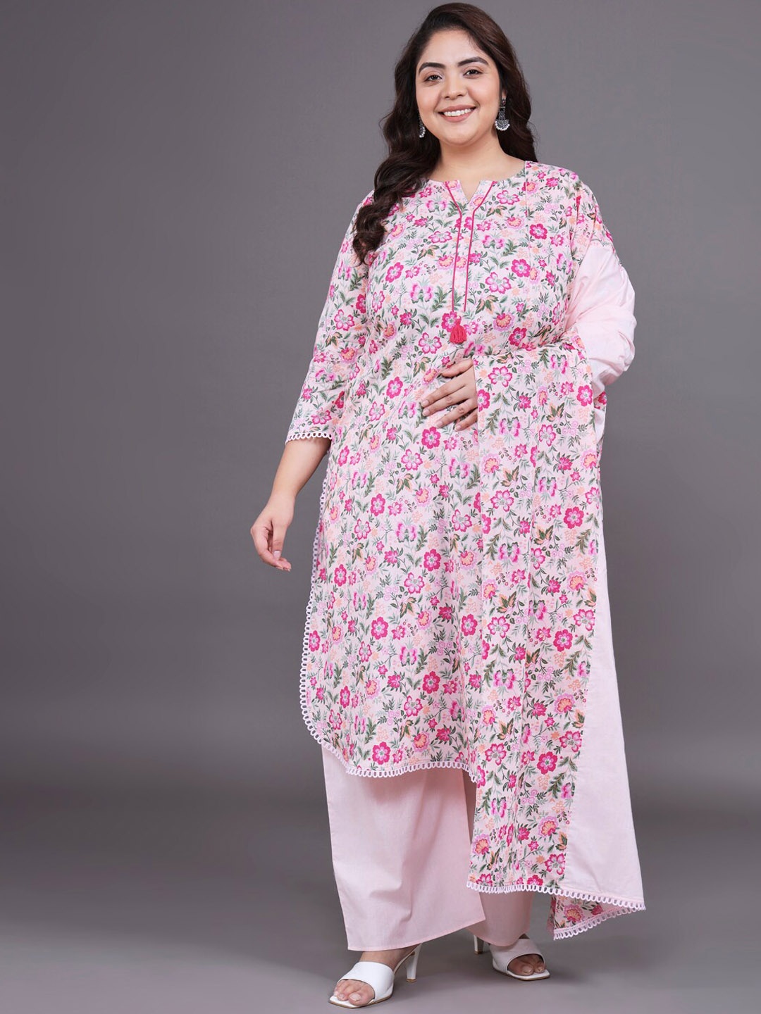 

Tissu Plus Size Floral Printed Pure Cotton Straight Kurta With Palazzos & Dupatta, Pink