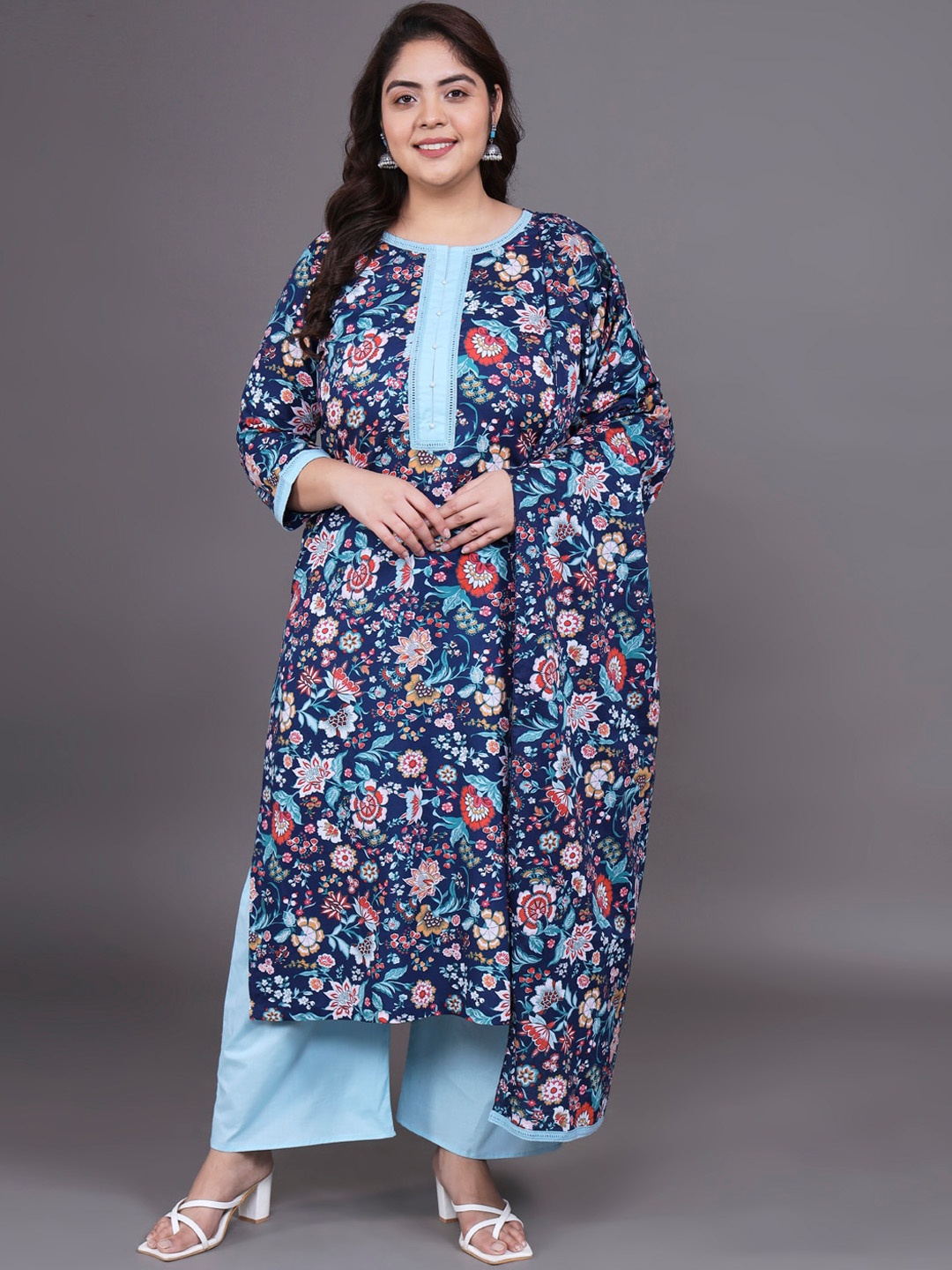 

Tissu Plus Size Floral Printed Pure Cotton Straight Kurta With Palazzos & Dupatta, Navy blue