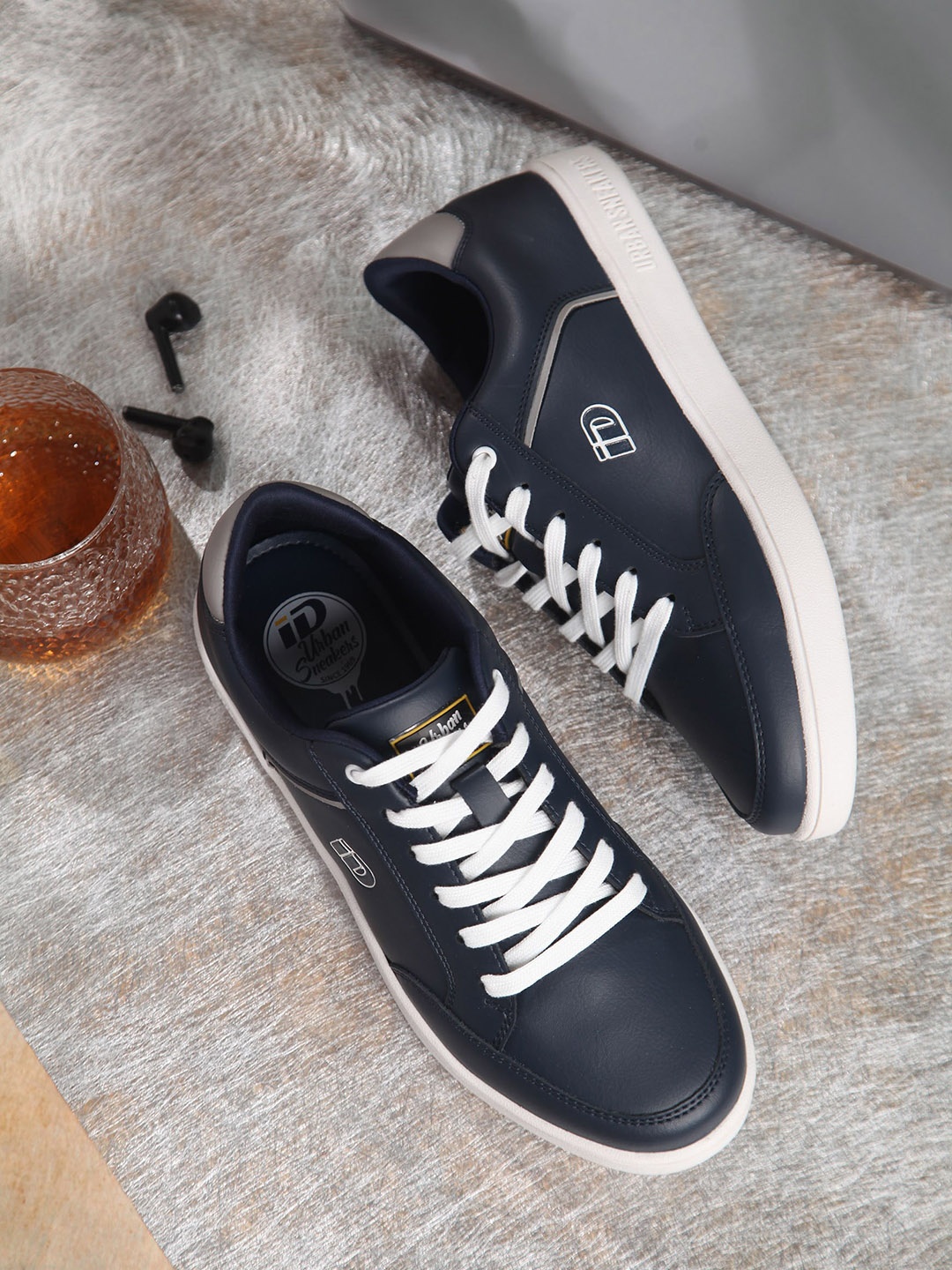 

ID Men Lightweight Lace-Up Sneakers, Navy blue