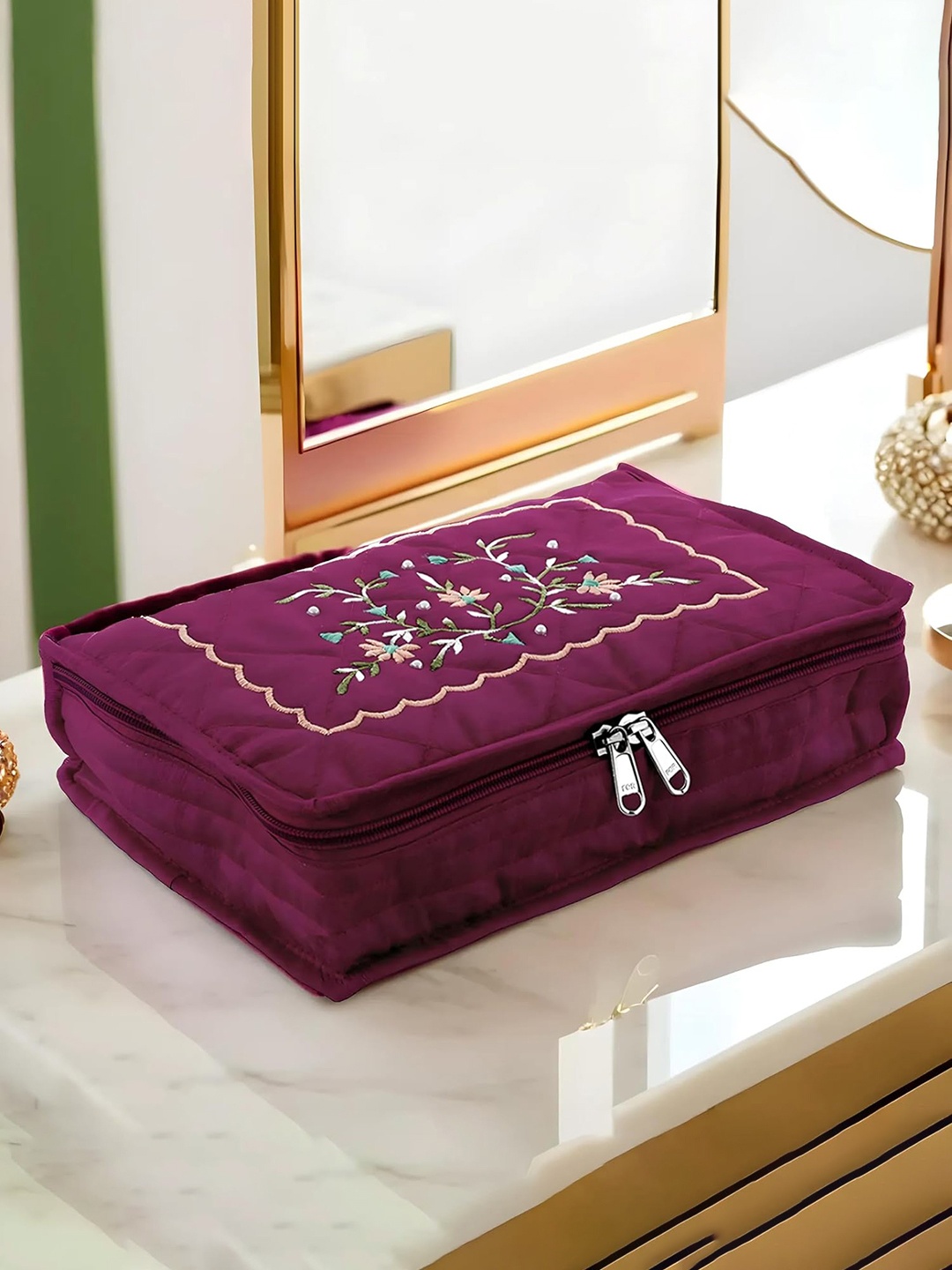 

Kuber Industries Maroon Printed Makeup Pouch Organiser Bag