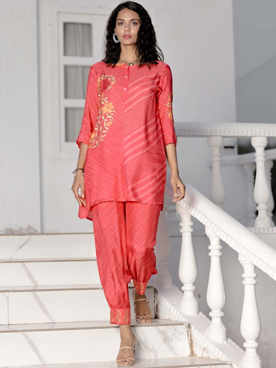 

Meena Bazaar Floral Printed A-Line Kurta With Trousers, Coral