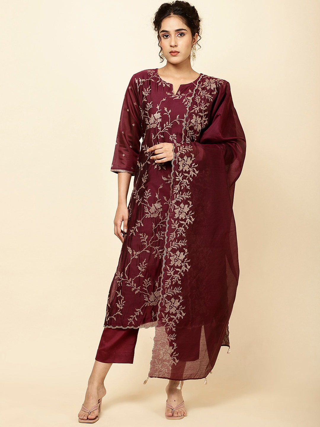 

Meena Bazaar Floral Embroidered Regular Kurta with Trousers & With Dupatta, Burgundy