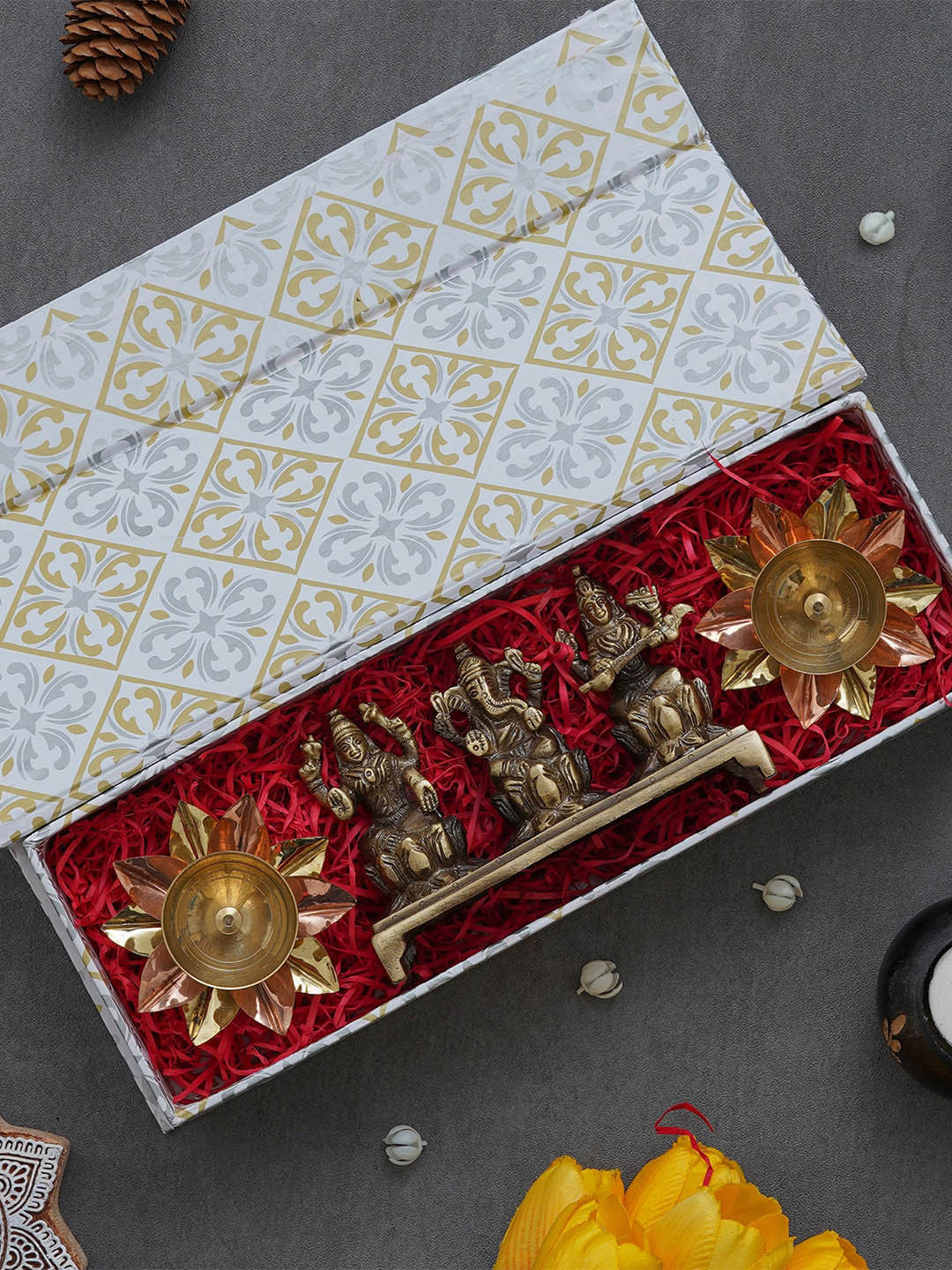 

eCraftIndia Lakshmi Ganesha Saraswati God Idols With Diyas Gift Set, Brown