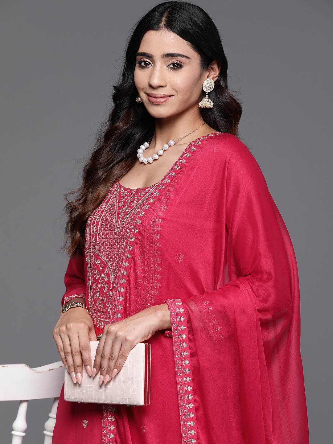 

Libas Floral Yoke Design Zari Regular Kurta with Trousers & Dupatta, Pink