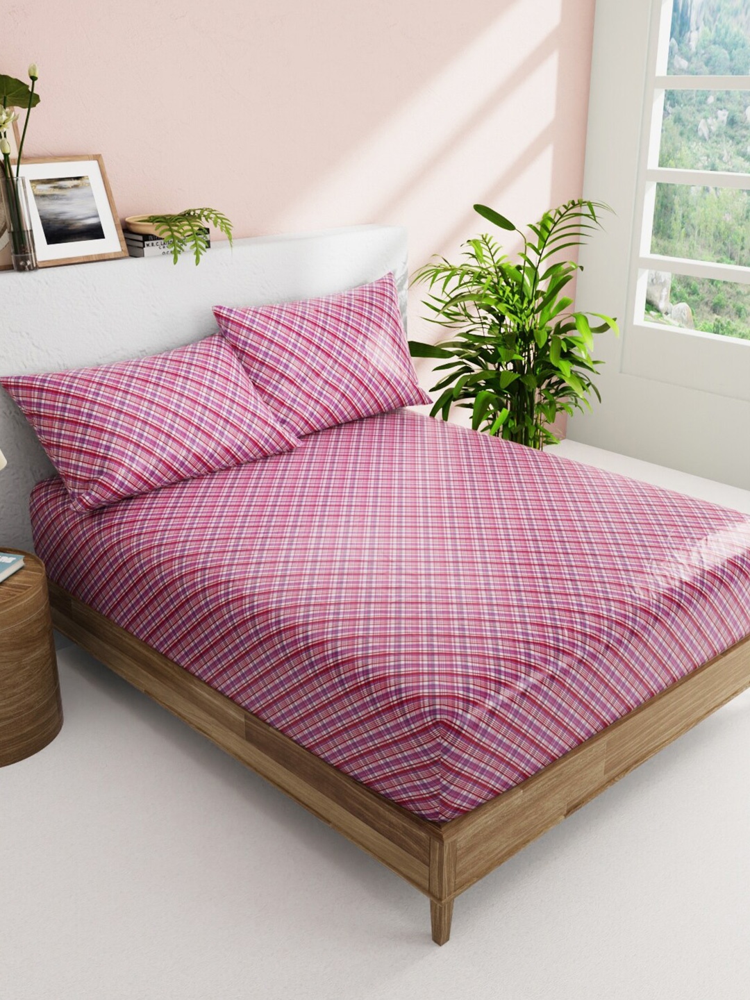 

BIANCA Pink & Purple Geometric Pure Cotton 144 TC Queen Bedsheet with 2 Pillow Covers