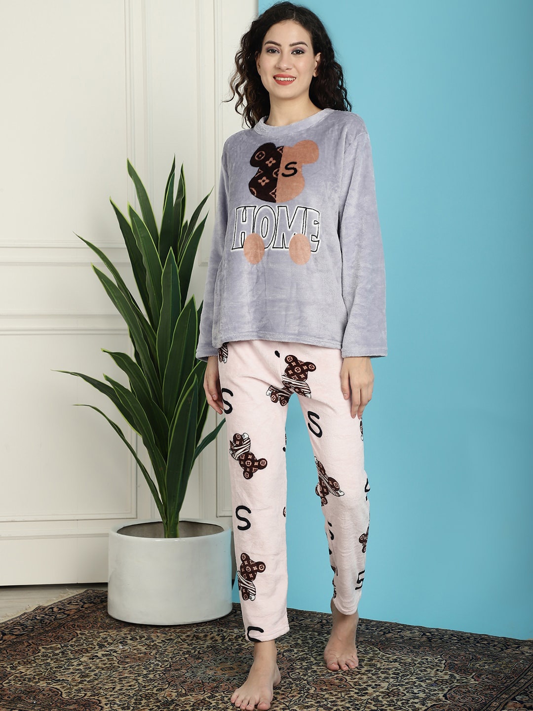 

TAG 7 Typography Printed Long Sleeves T-shirt & Pyjamas, Grey