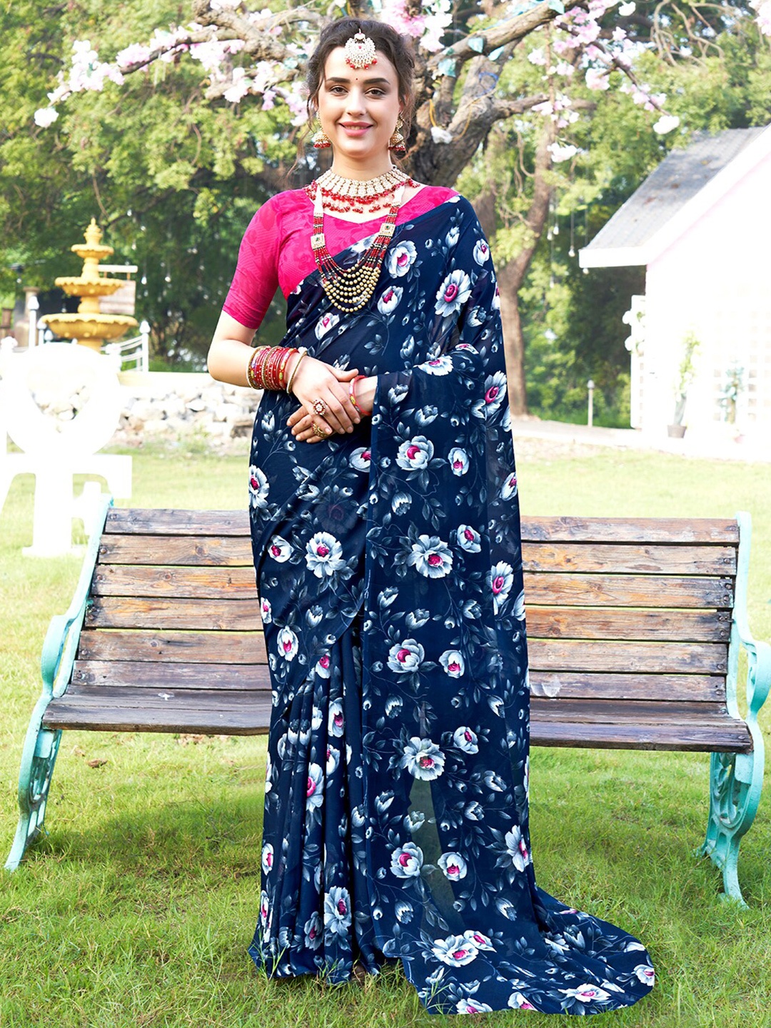 

Anouk Floral Printed Saree, Blue