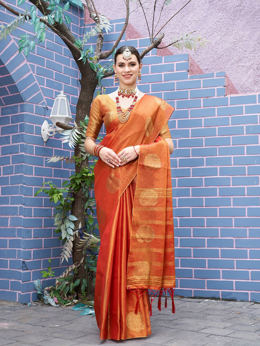 

Anouk Orange & Gold-Toned Paisley Woven Design Zari Tissue Saree