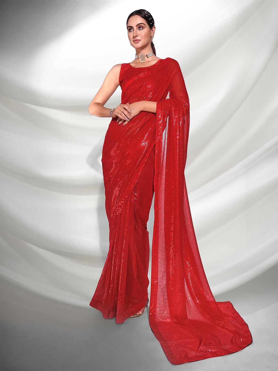 

Mitera Embellished Sequinned Pure Georgette Saree, Red