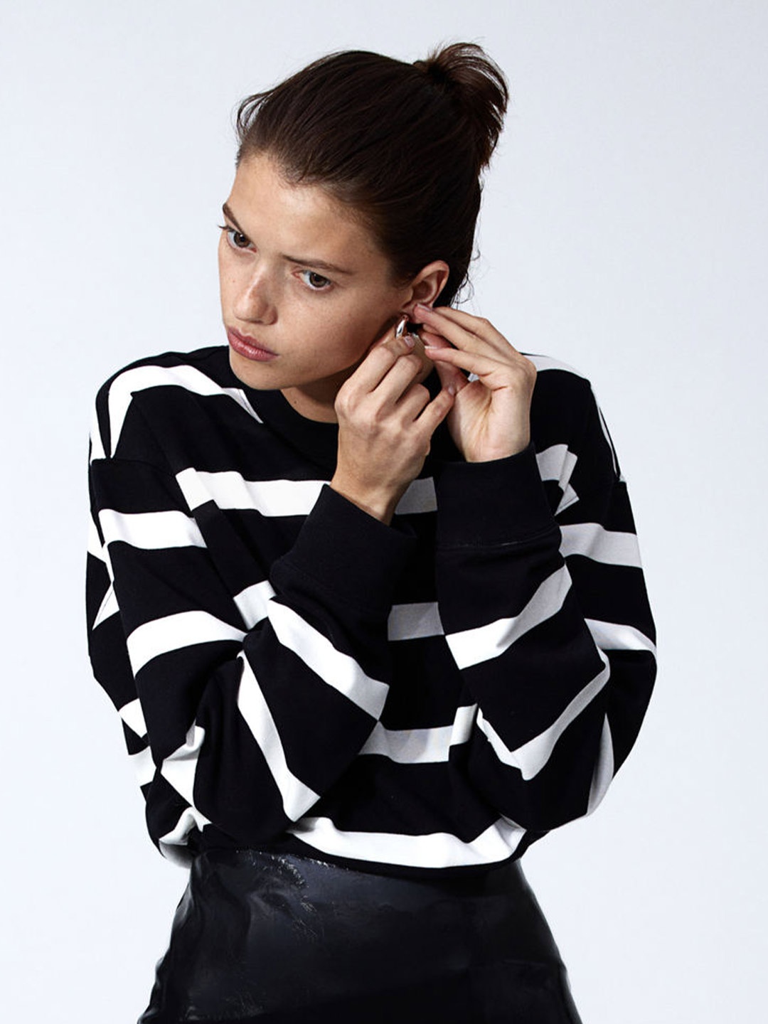 

H&M Striped Sweatshirt, Black