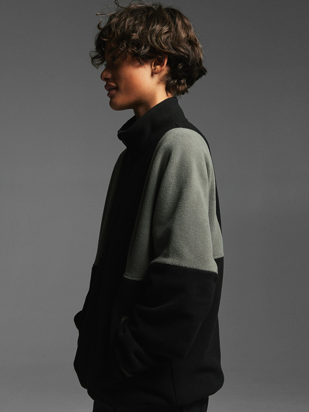 

H&M Boys Insulator Fleece Jacket, Black