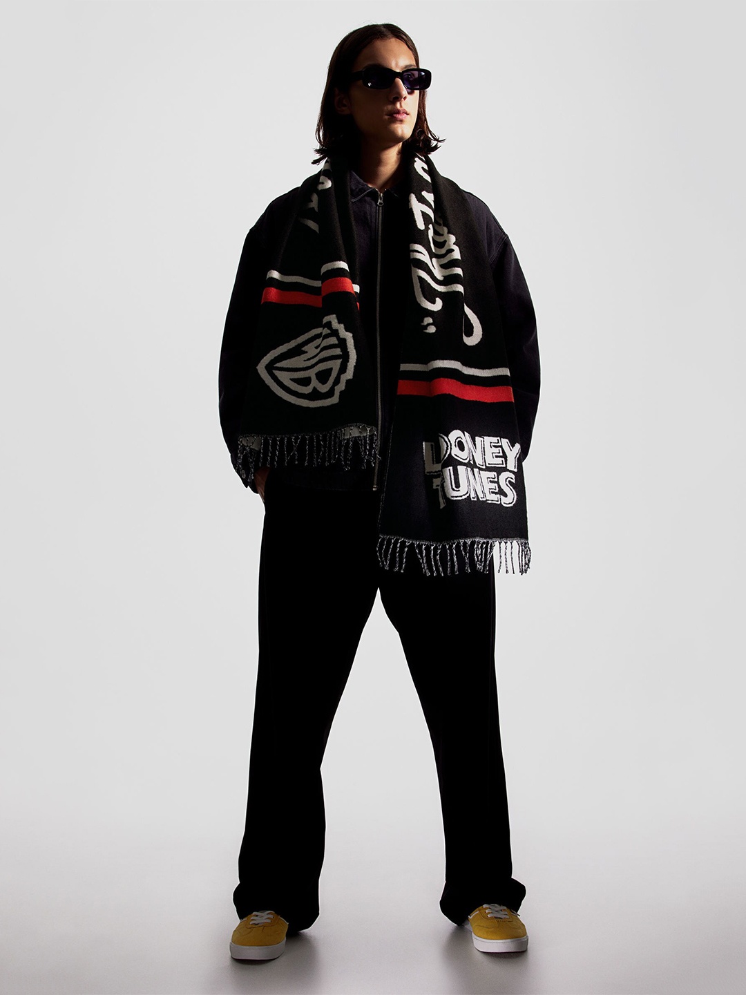 

H&M Jacquard-Weave Scarf, Black