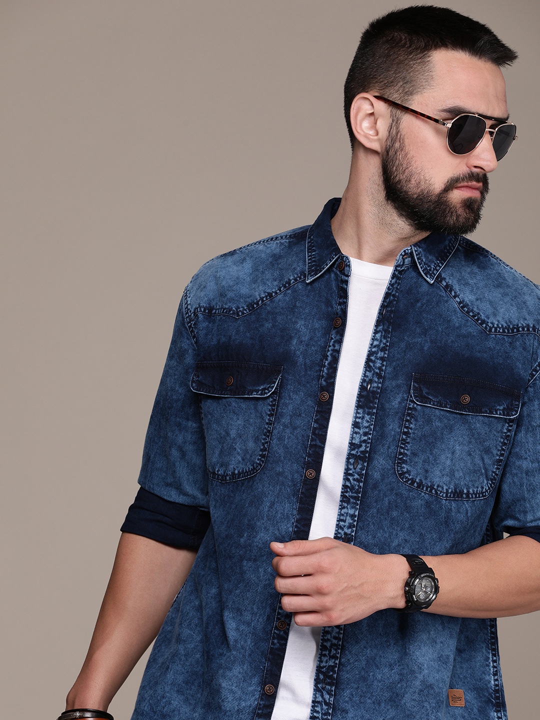 

Roadster Men Faded Denim Casual Shirt, Blue