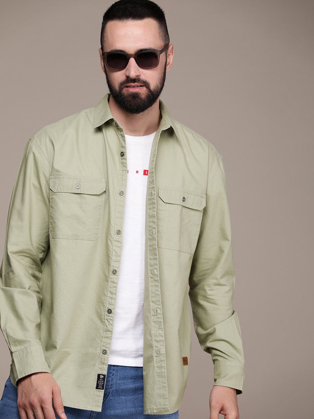 

Roadster Men Relaxed Casual Pure Cotton Shirt, Sea green