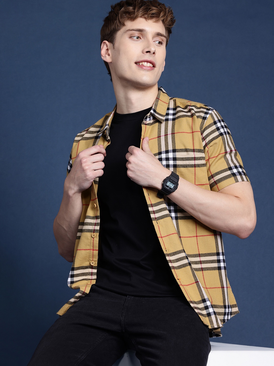 

Mast & Harbour Men Slim Fit Checked Casual Shirt, Beige