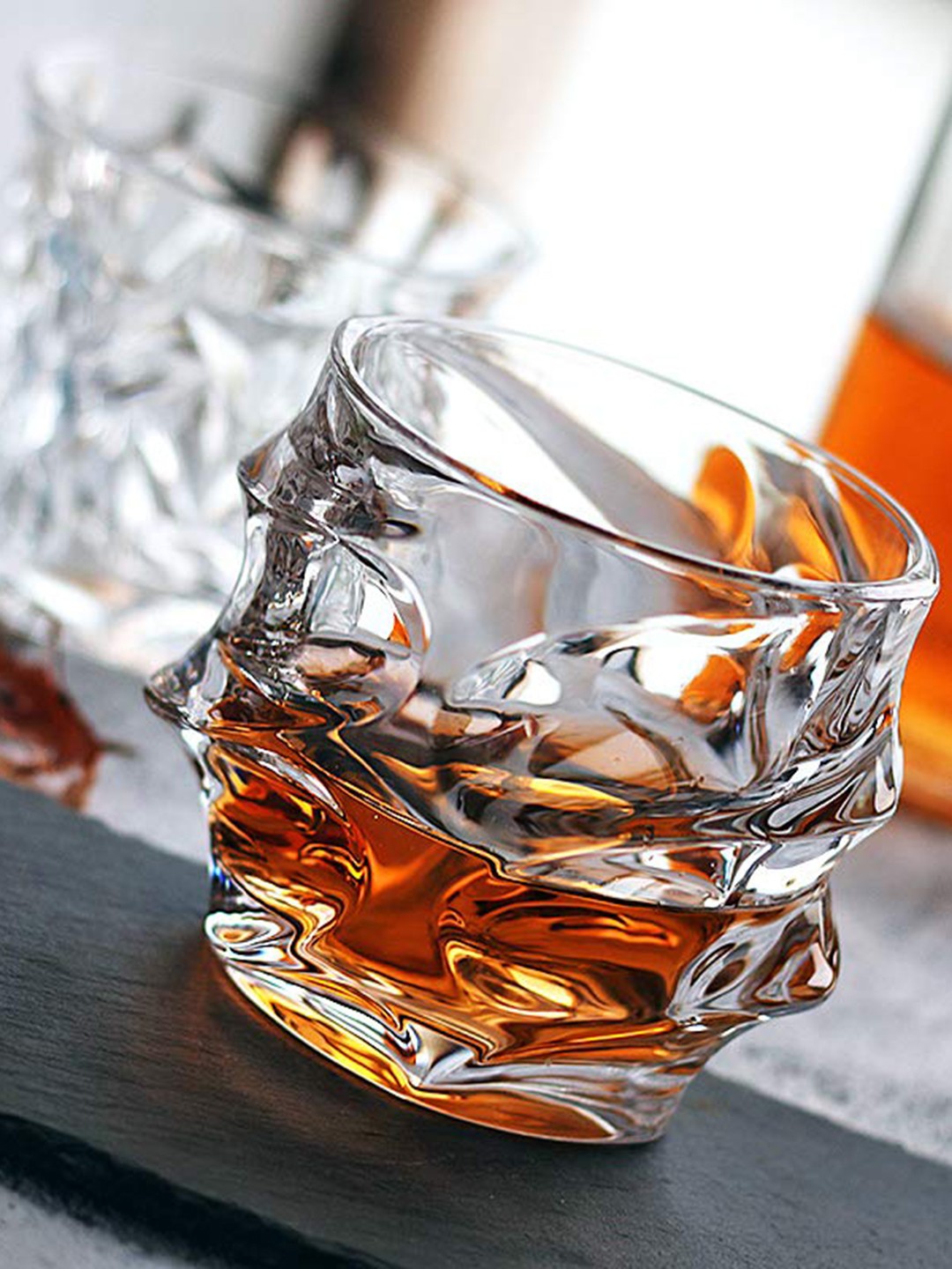 

MELBIFY 2 Pcs Transparent Whiskey Glasses - 300 ML Each