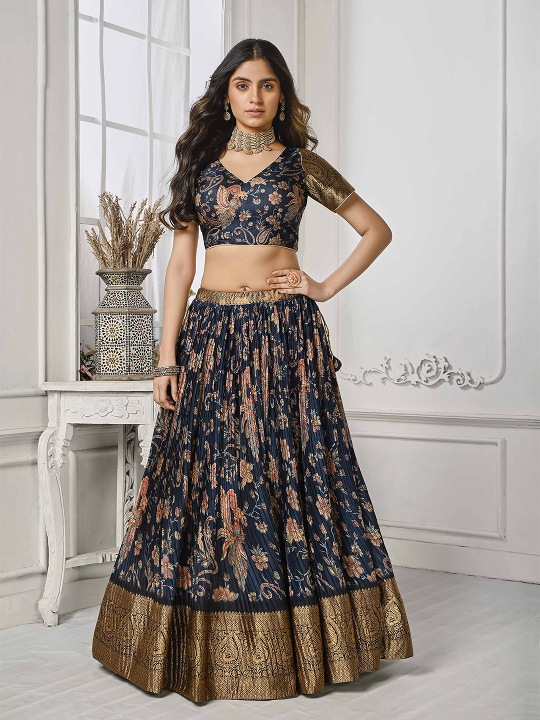 

SAPTRANGI Printed Ready to Wear Lehenga Choli With Dupatta, Navy blue